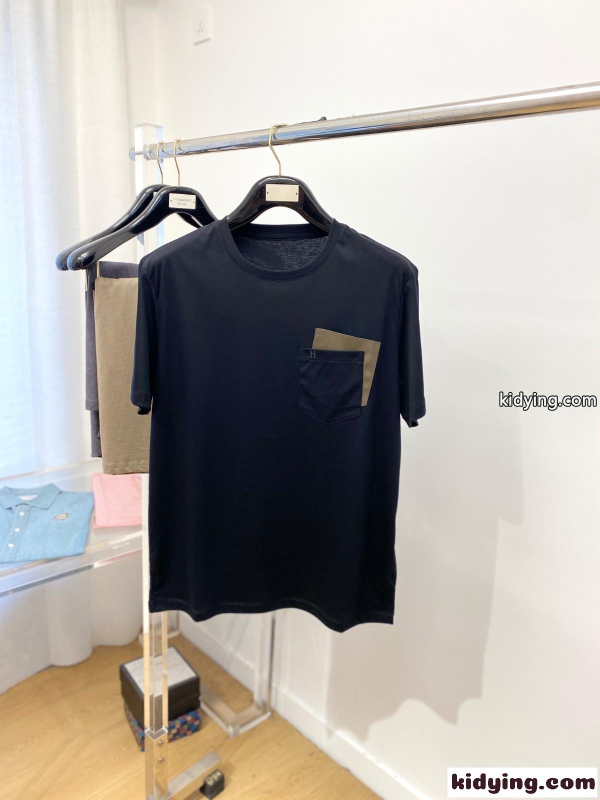24SS レザーポケット付き 半袖Tシャツ エルメス Tシャツ コピー ブラック-0