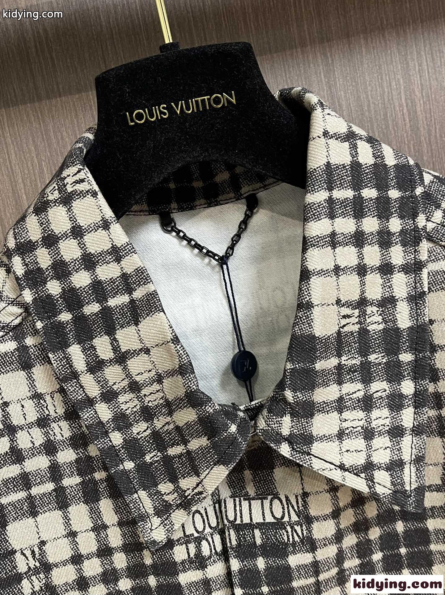 カジュアル メンズ Louis Vuittonチェックデニムオーバーシャツ コピー-0