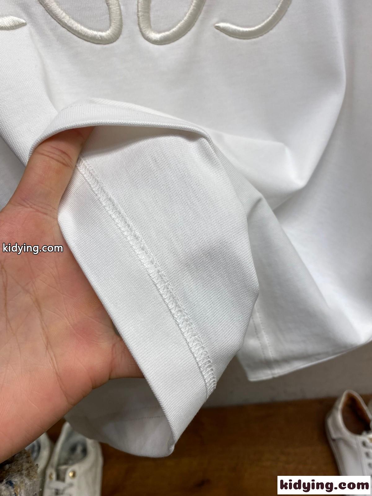人気 カジュアル 刺繍入り 半袖Tシャツ ロエベ Tシャツ コピー ホワイト-2