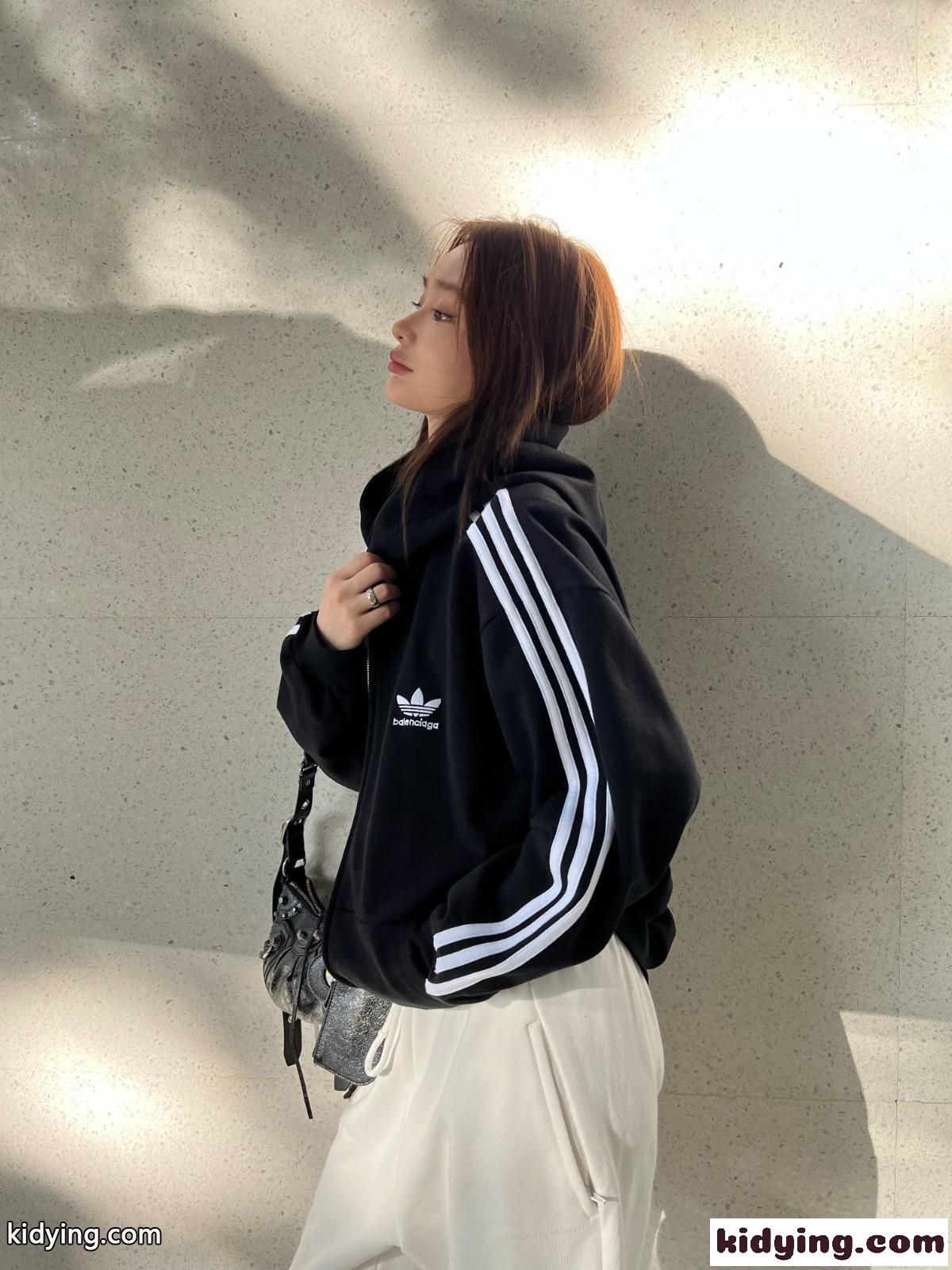 BALENCIAGA ×ADIDAS バレンシアガ パーカー コピー オーバーサイズ ジップアップ フーディ ユニセックス ブラック-3