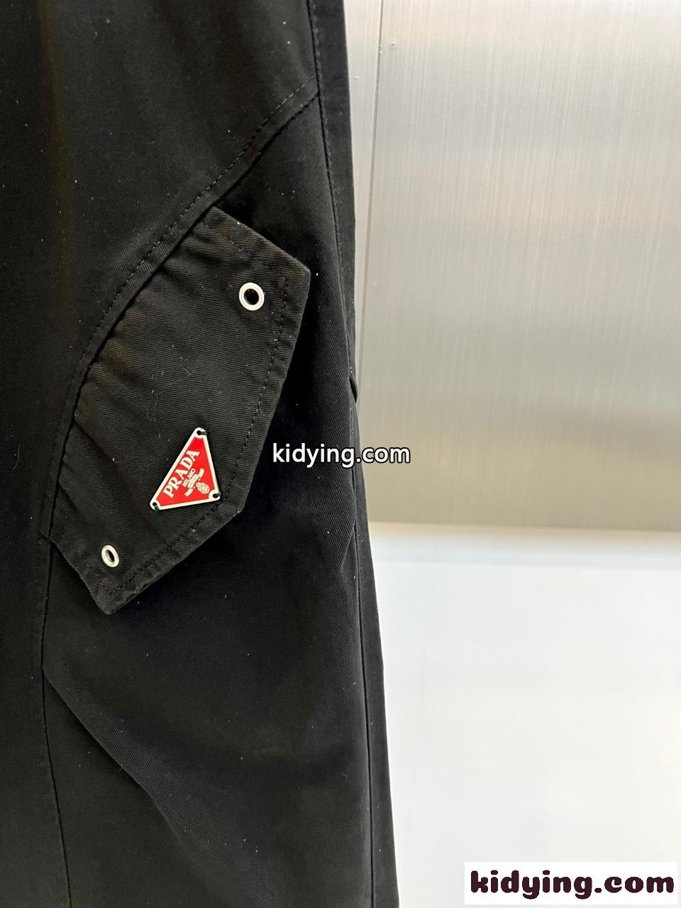 カジュアル ゆったり メンズ カーゴパンツ プラダ パンツ 偽物 コットン ブラック-4