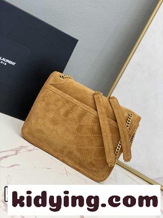 MONOGRAMの前にかぶせられた手袋にはイブサンローラン バッグ 通販 コピー V字型の縫い代と皮革包装型のYSL文字マークがつけられる-3