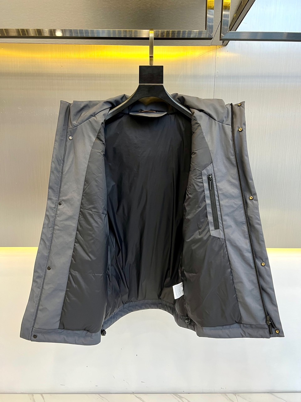 カジュアル 上品 エルメネジルド・ゼニア ジャケット スーパーコピー 防風 防水-4