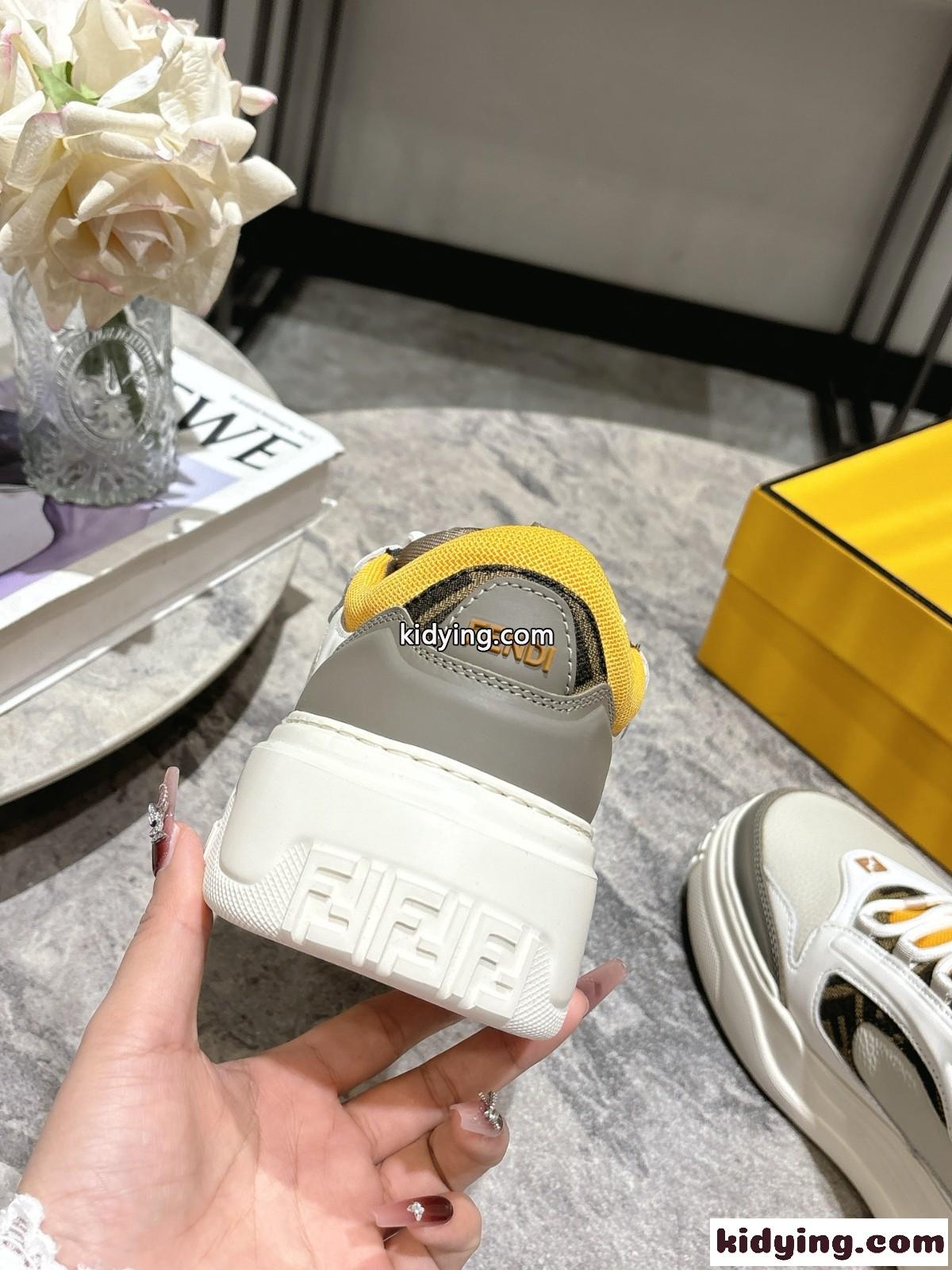 フェンディ フォース スニーカー スーパーコピー メンズ カジュアル シューズ-3