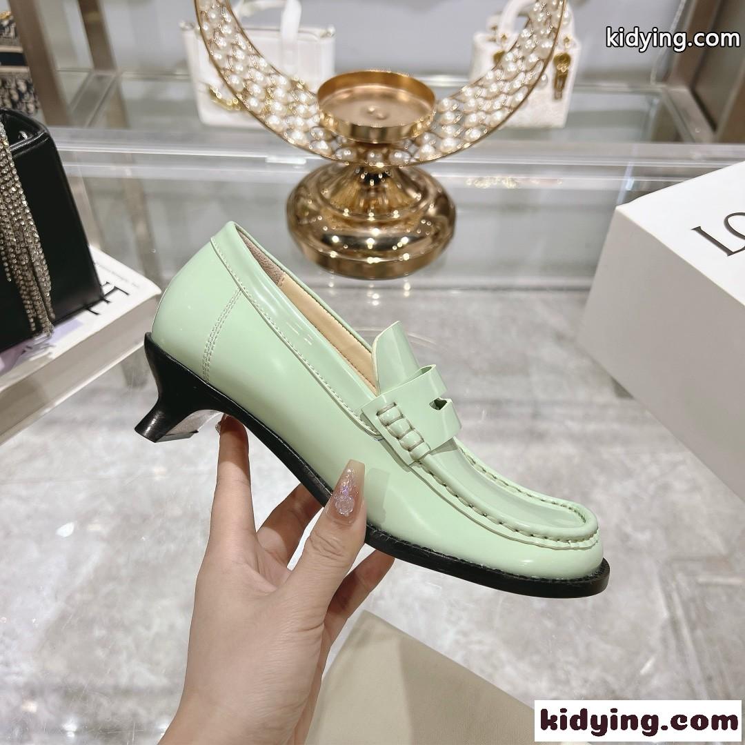 今季注目！カンポローファー ロエベ シューズ スーパーコピー グリーン-0