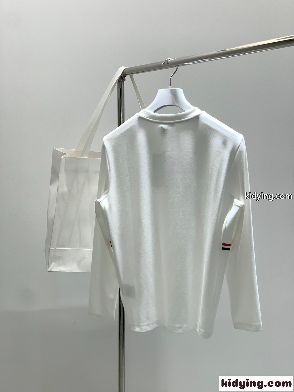 定番 クルーネック モンクレール Tシャツ 偽物 シンプル 長袖Tシャツ ホワイト-0