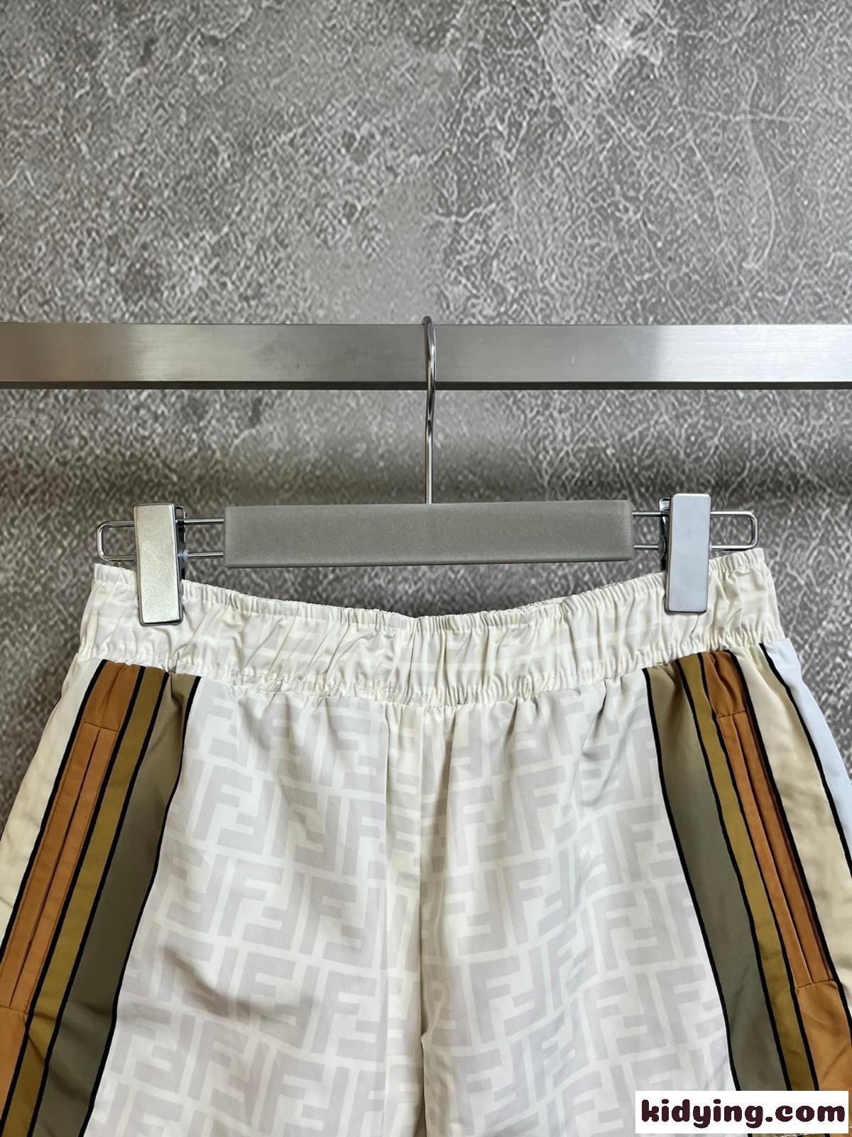 お洒落 人気 ウエストゴム リバーシブル ショートパンツ フェンディ パンツ コピー レディース-2