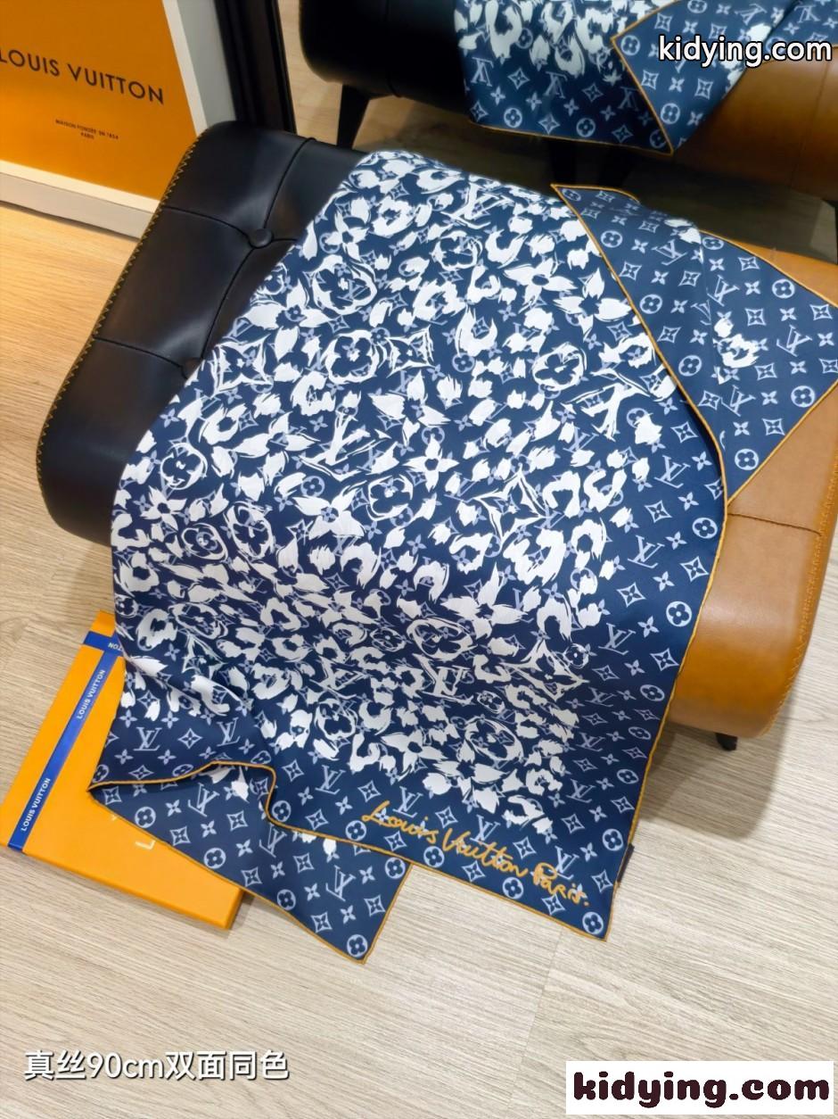 スタイリッシュ カレ90・LV サファリ ルイ・ヴィトン スカーフ コピー-1