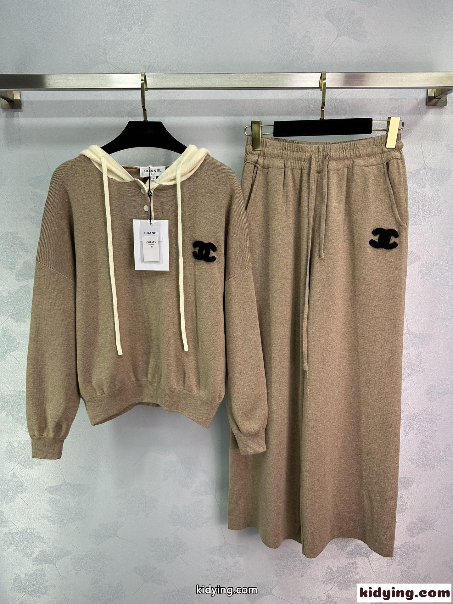 シャネルセットスーパーコピー ウールセット 2点セット ニットトップス ニットズボン 純綿 ブラウン-0