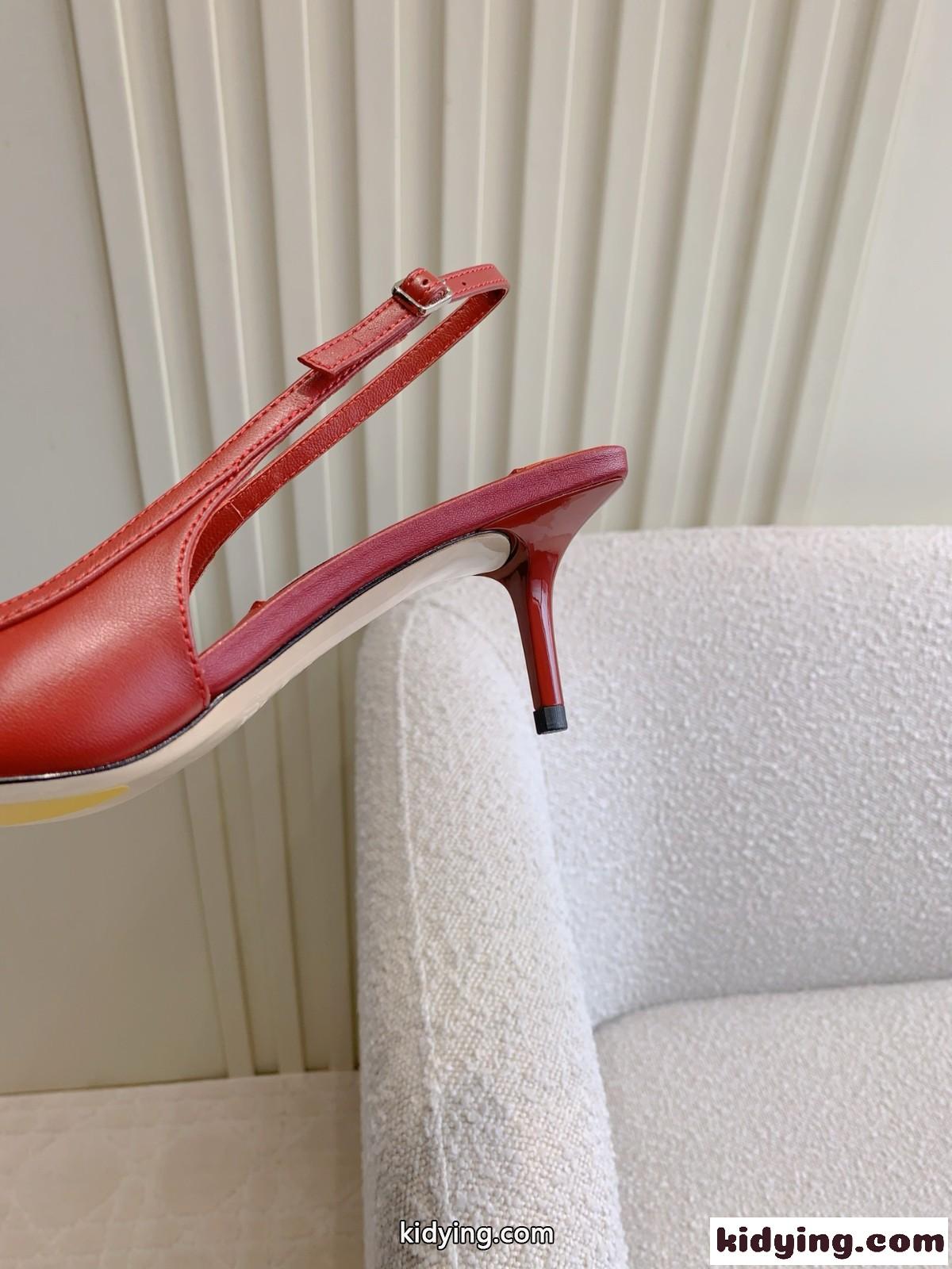 上品 洗練された スリングバック ジミーチュウ パンプス スーパーコピー レッド-4