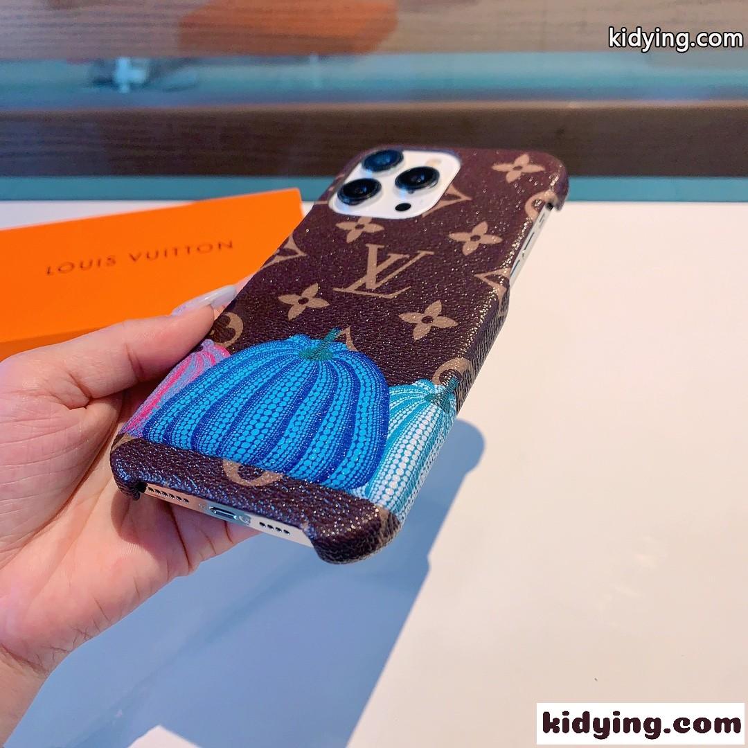 人気 おしゃれ  iPhone14  ルイ･ヴィトン × 草間彌生 アイフォンケース 偽物スマホケース-1