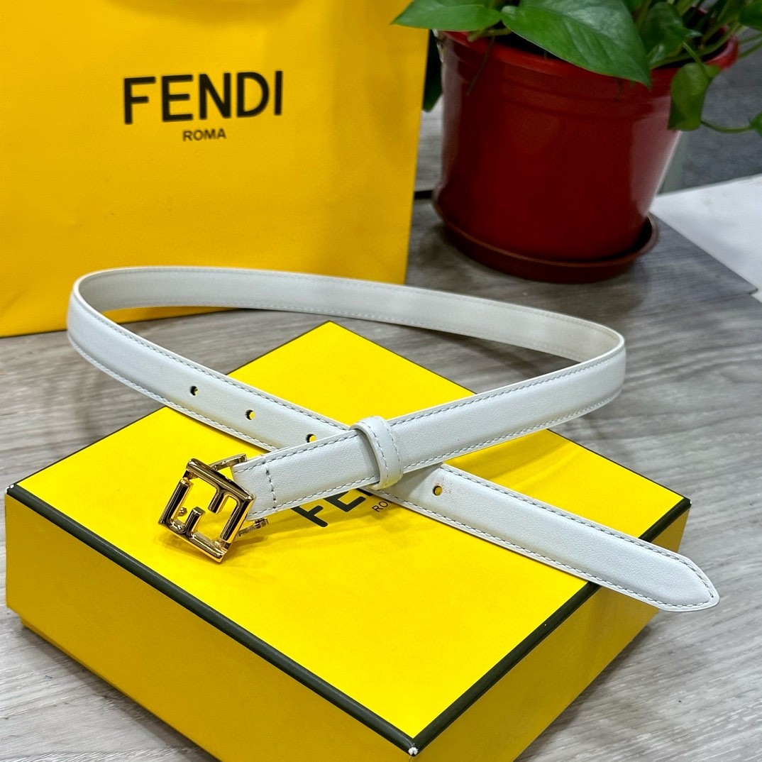 シンプル FFダイヤモンド ベルト フェンディ ベルト 偽物 細ベルト ホワイト-0