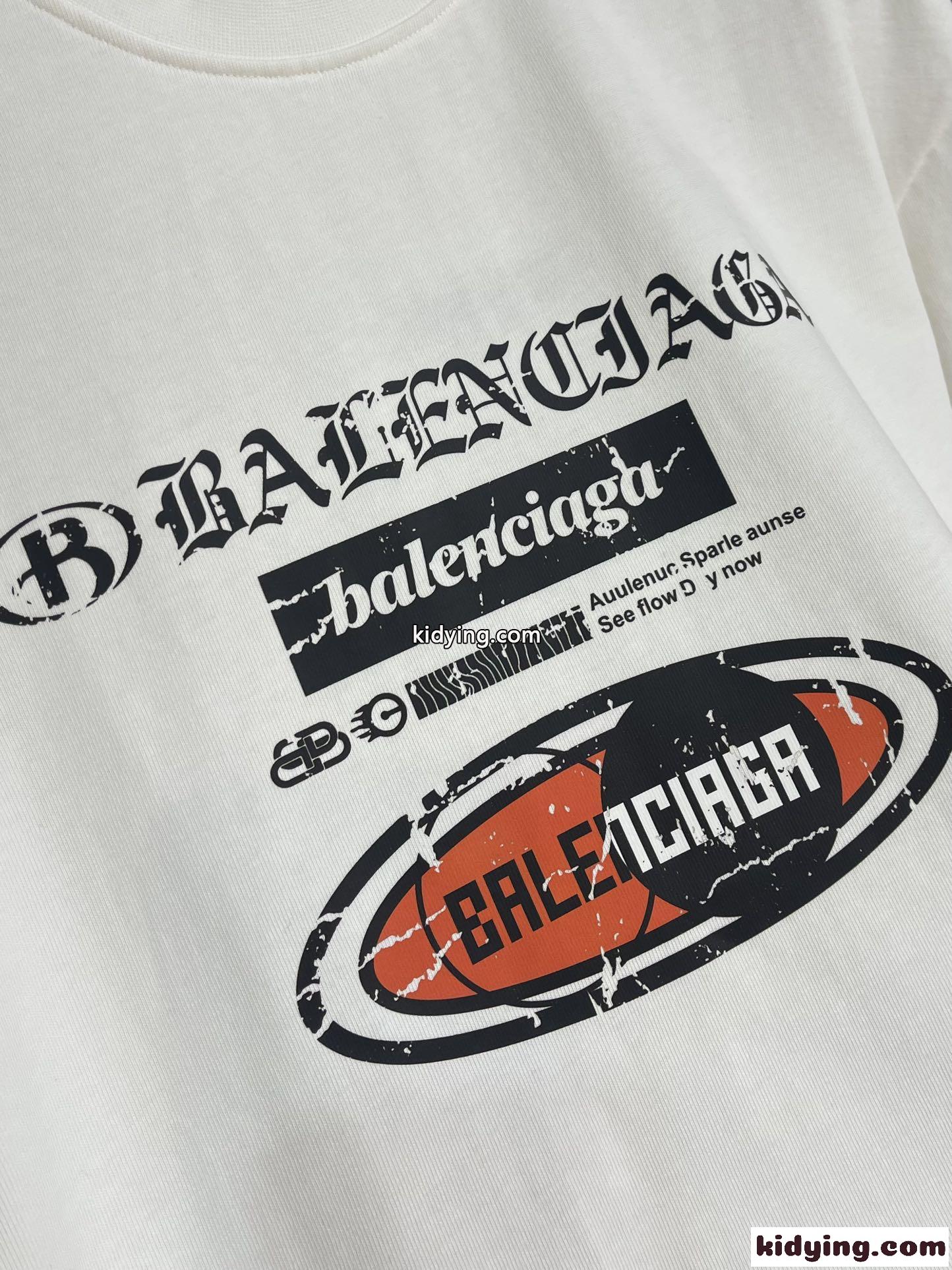 バレンシアガ Tシャツ コピー 定番 カジュアル プリント入り 半袖Tシャツ-3