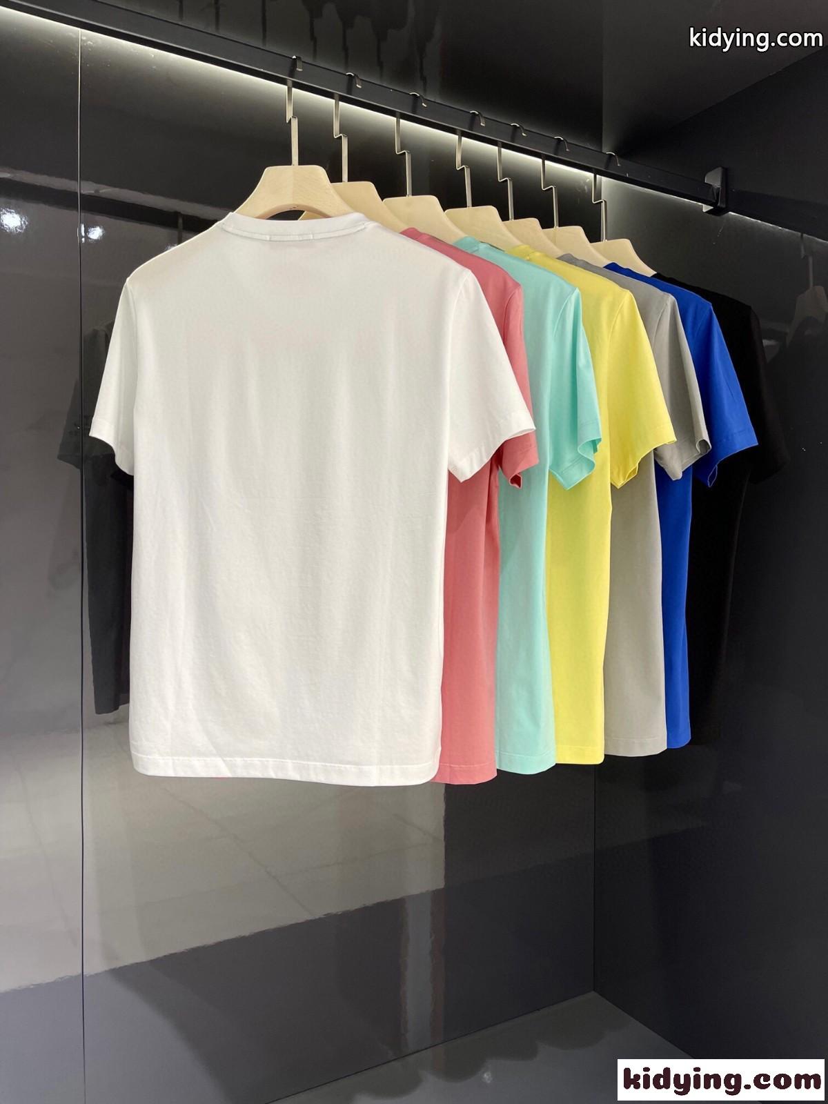選べる6色 高級感 クルーネック ヴェルサーチェ 半袖Tシャツ コピー 着心地抜群 メンズ トップス 春夏 定番-0