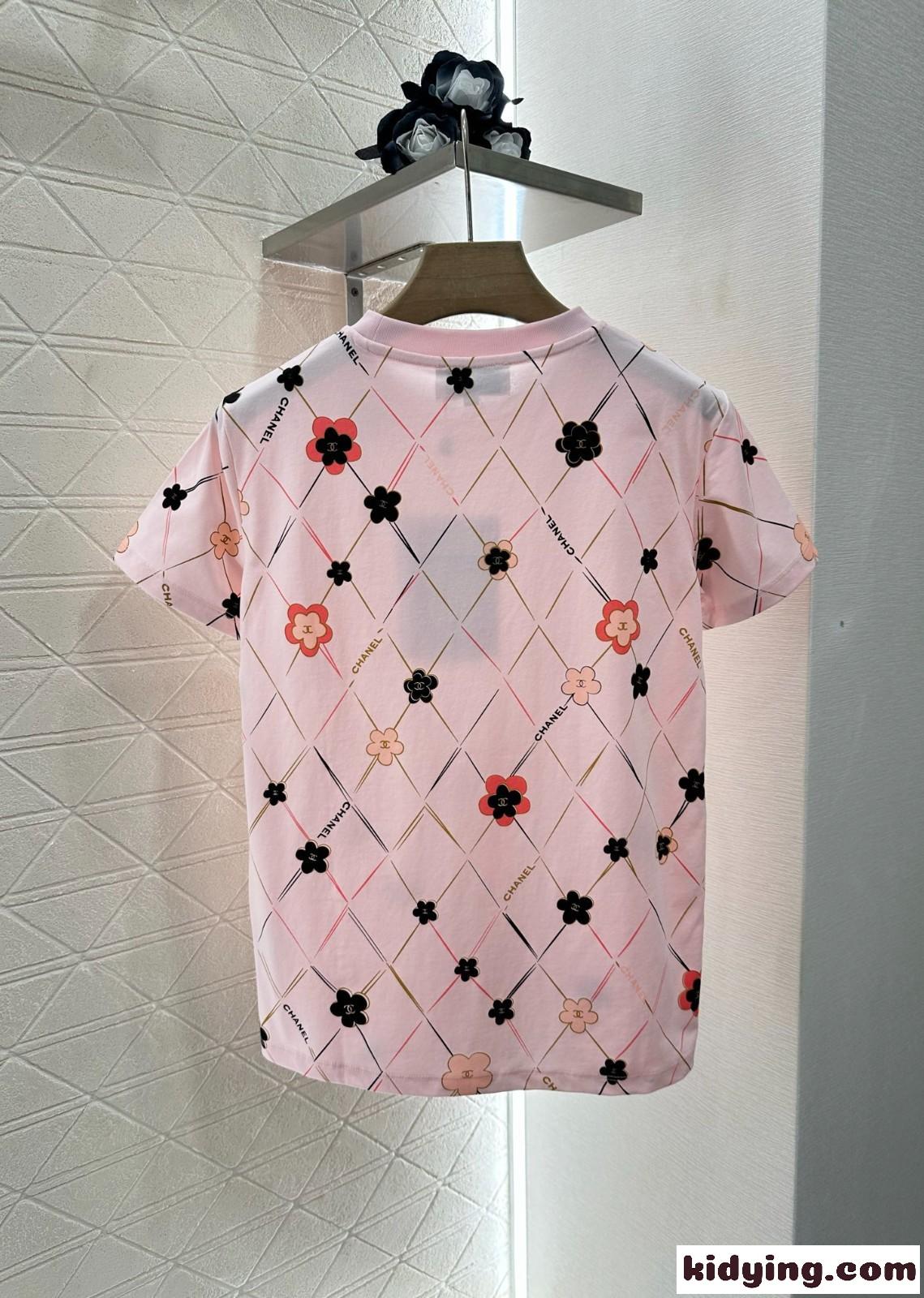 シャネル Tシャツ コピー カジュアル プリント 総柄 半袖Tシャツ コットン ピンク-1