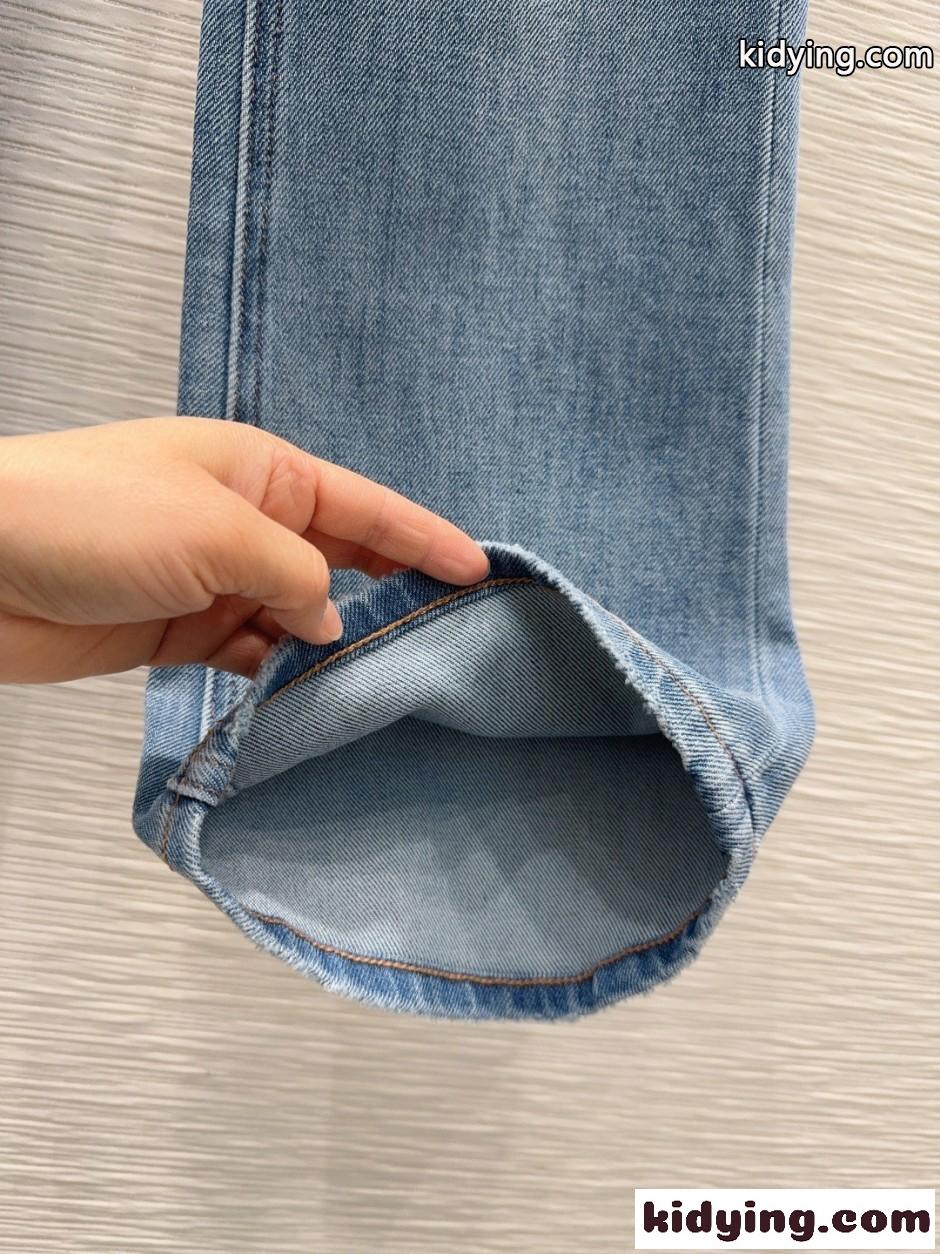 フレア デニムパンツ イヴ・サンローラン ジーンズ 偽物 合わせやすい ブルー-1