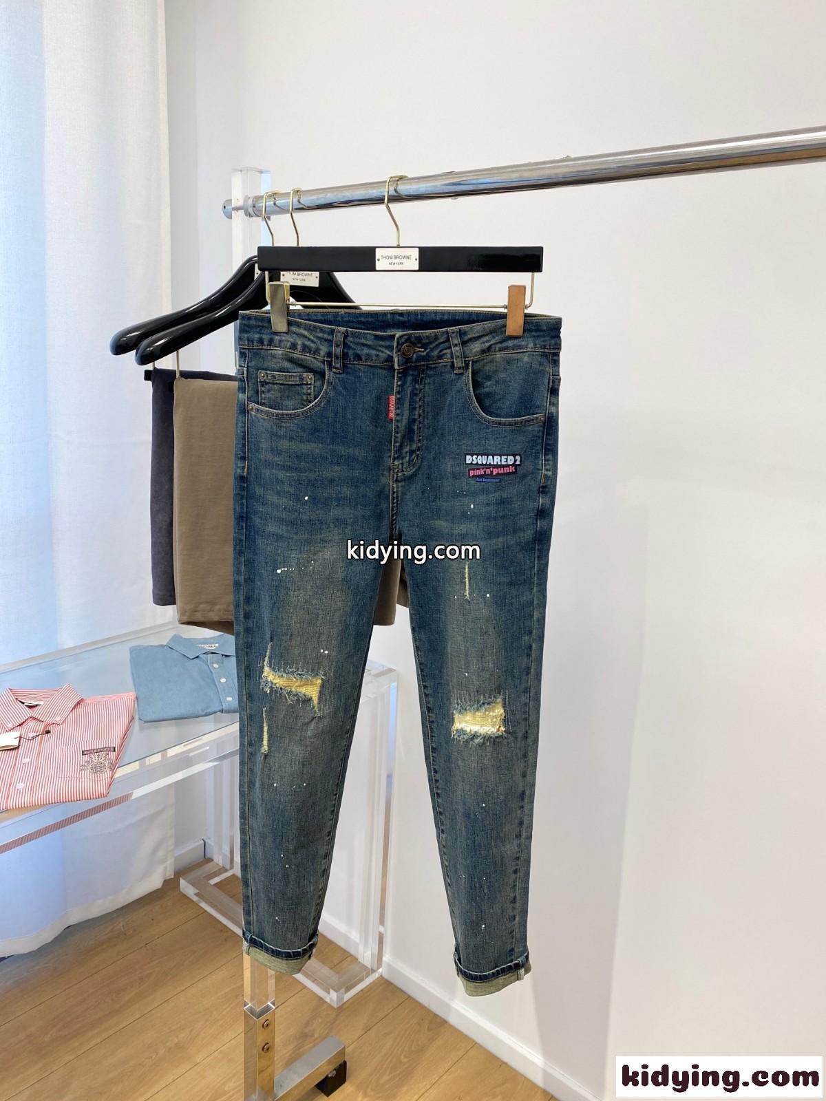 カジュアル ディースクエアード ジーンズ コピー 合わせやすい デニムパンツ メンズ-1
