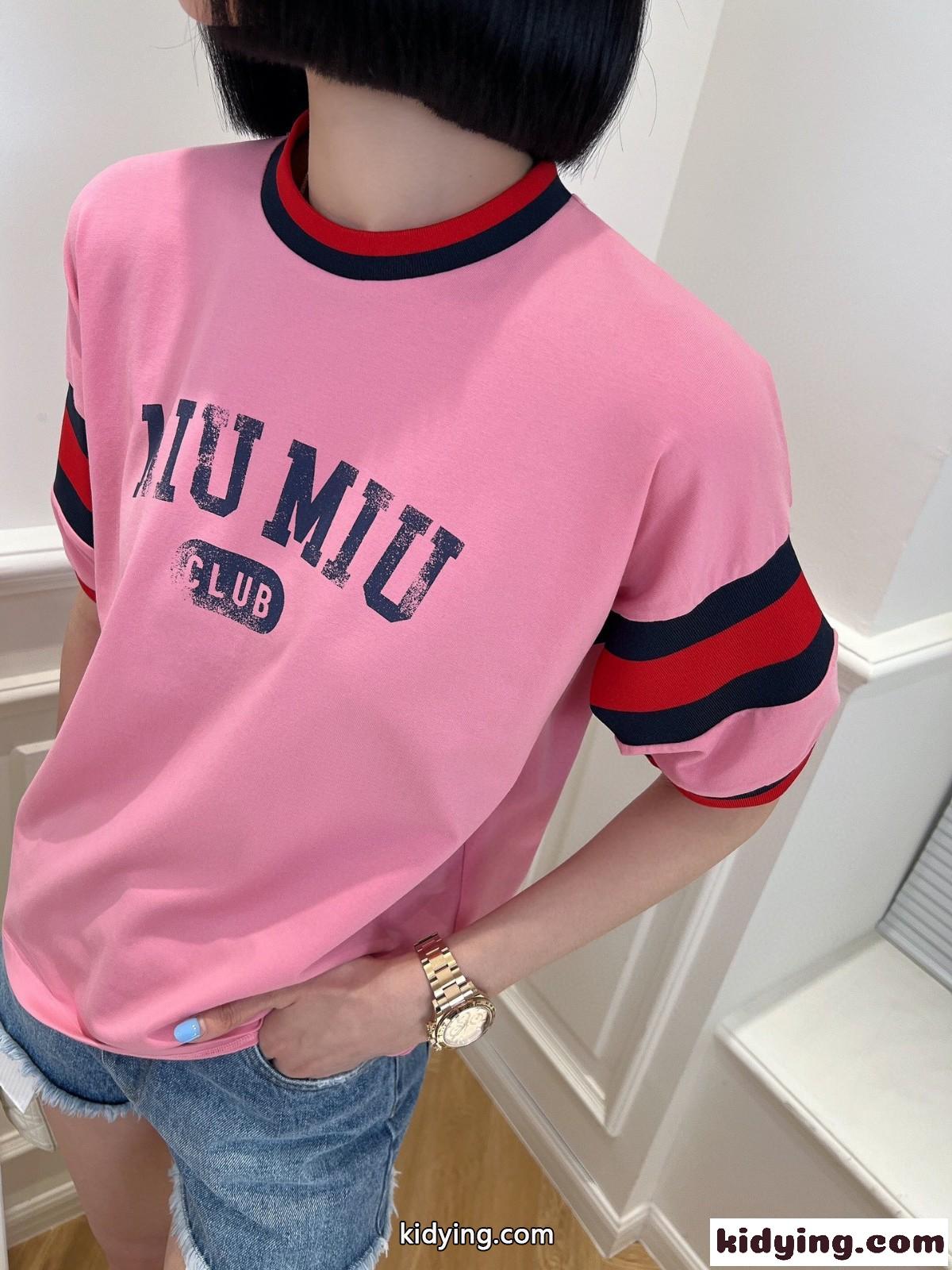 人気 新作 カジュアル ロゴ プリント ミュウミュウ 半袖tシャツ コピー クルーネック-3