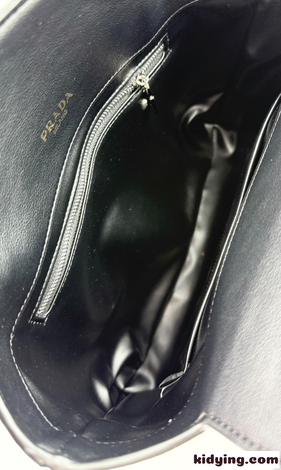 新作♪PRADA エチュード ミディアム レザーバッグ プラダ バッグ コピー ブラック-3