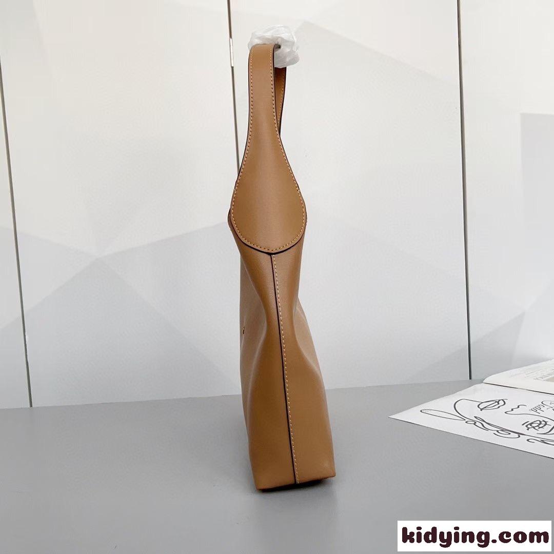 シンプル エレガント ブルックリン ショルダーバッグ コーチ バッグ スーパーコピー ブラウン-1
