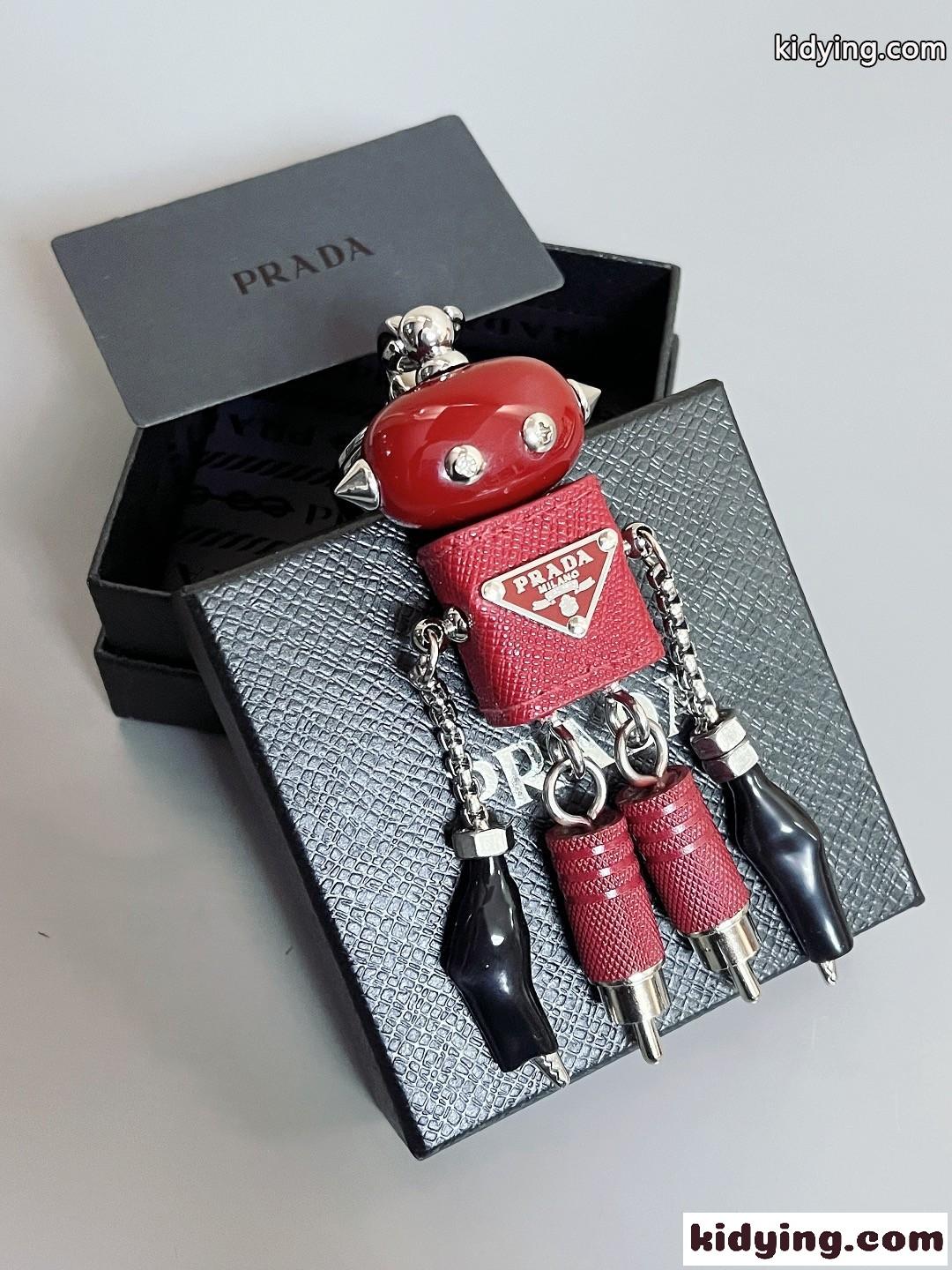 遊び心のある 大人気 バッグチャーム プラダ キーホルダー コピー キーリング レッド-2