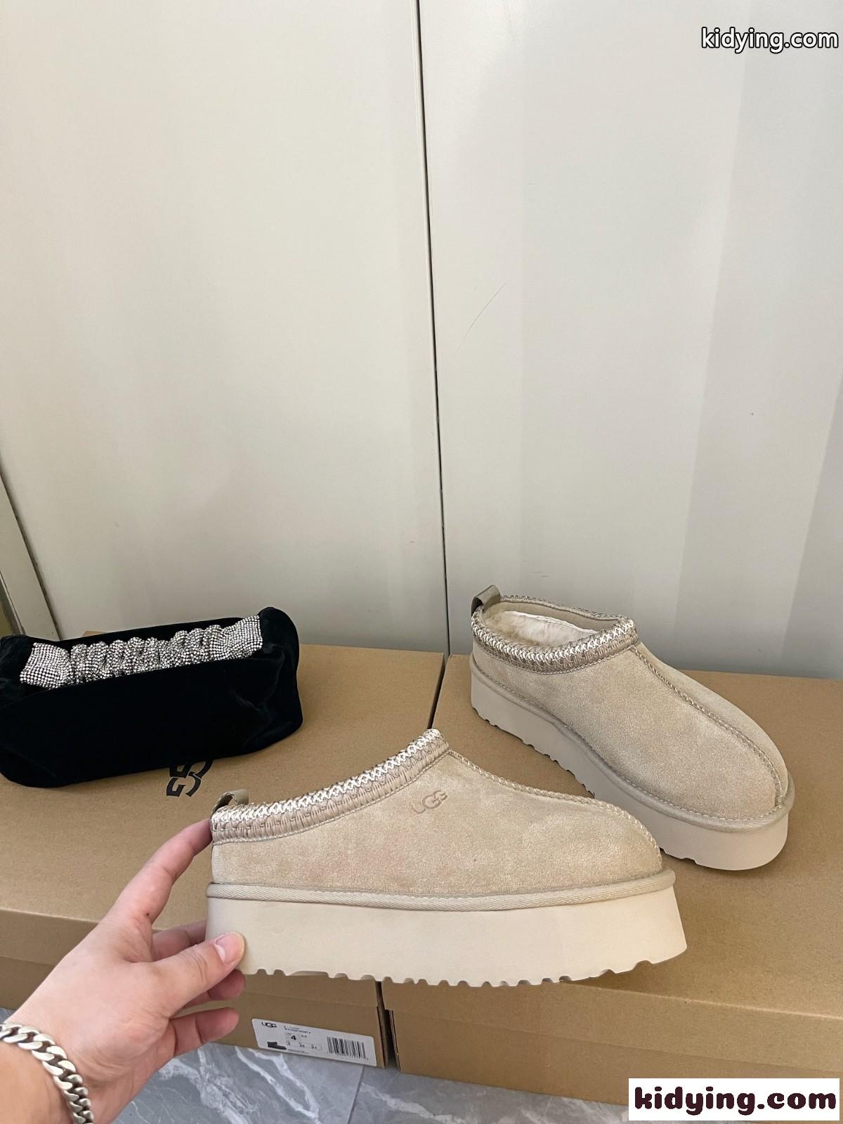 定番 人気 UGG アグ サンダル スーパーコピー スエード ムートン スリッポン ベージュ-1