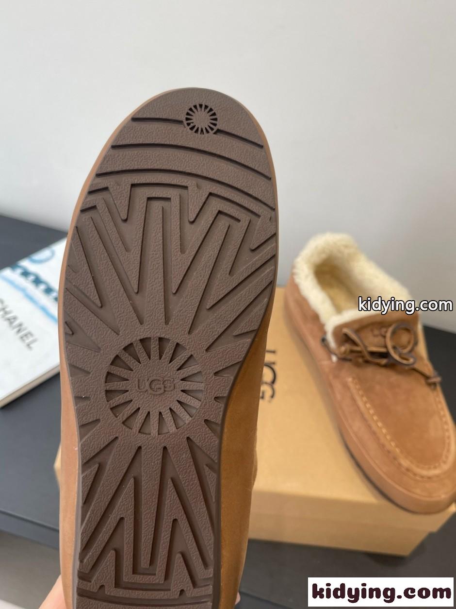 大人気 UGG アグ スーパーコピー ムートンモカシン スリッポン ブラウン-2