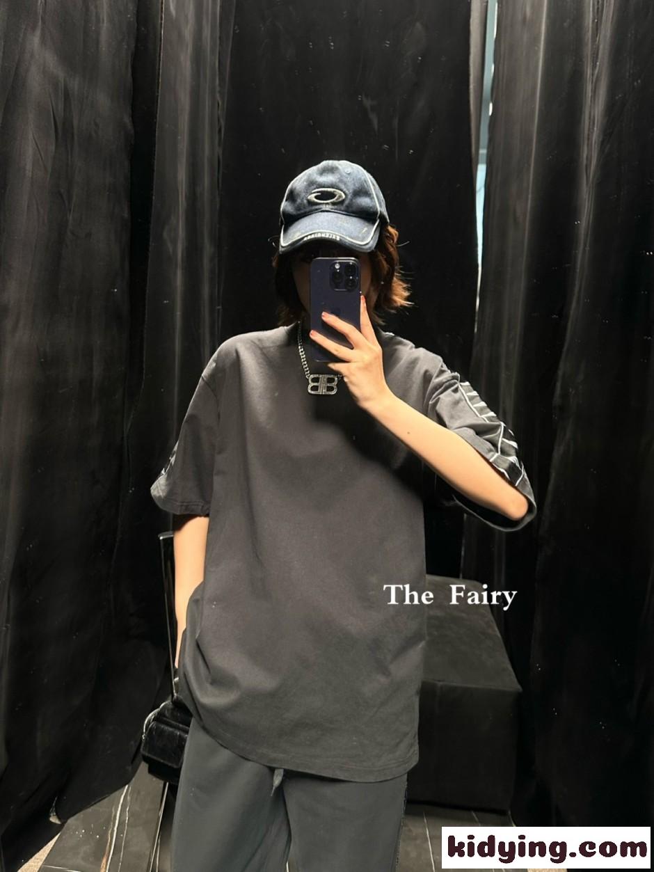 3B スポーツアイコン サイドライン オーバーサイズ Tシャツ バレンシアガ コピー-4