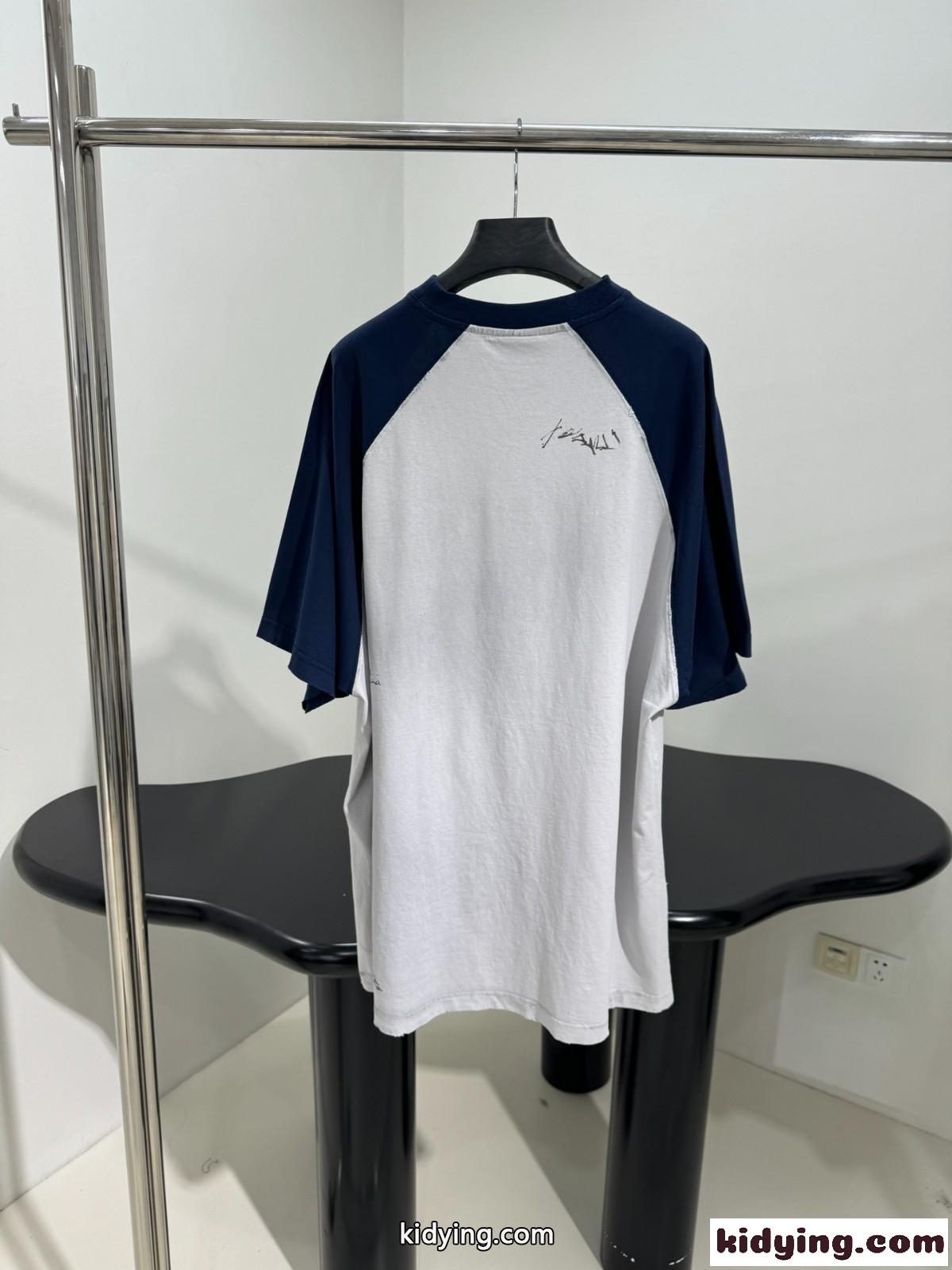 ラグラン オーバーサイズ 半袖Tシャツ バレンシアガ Tシャツ 偽物 ホワイト-1