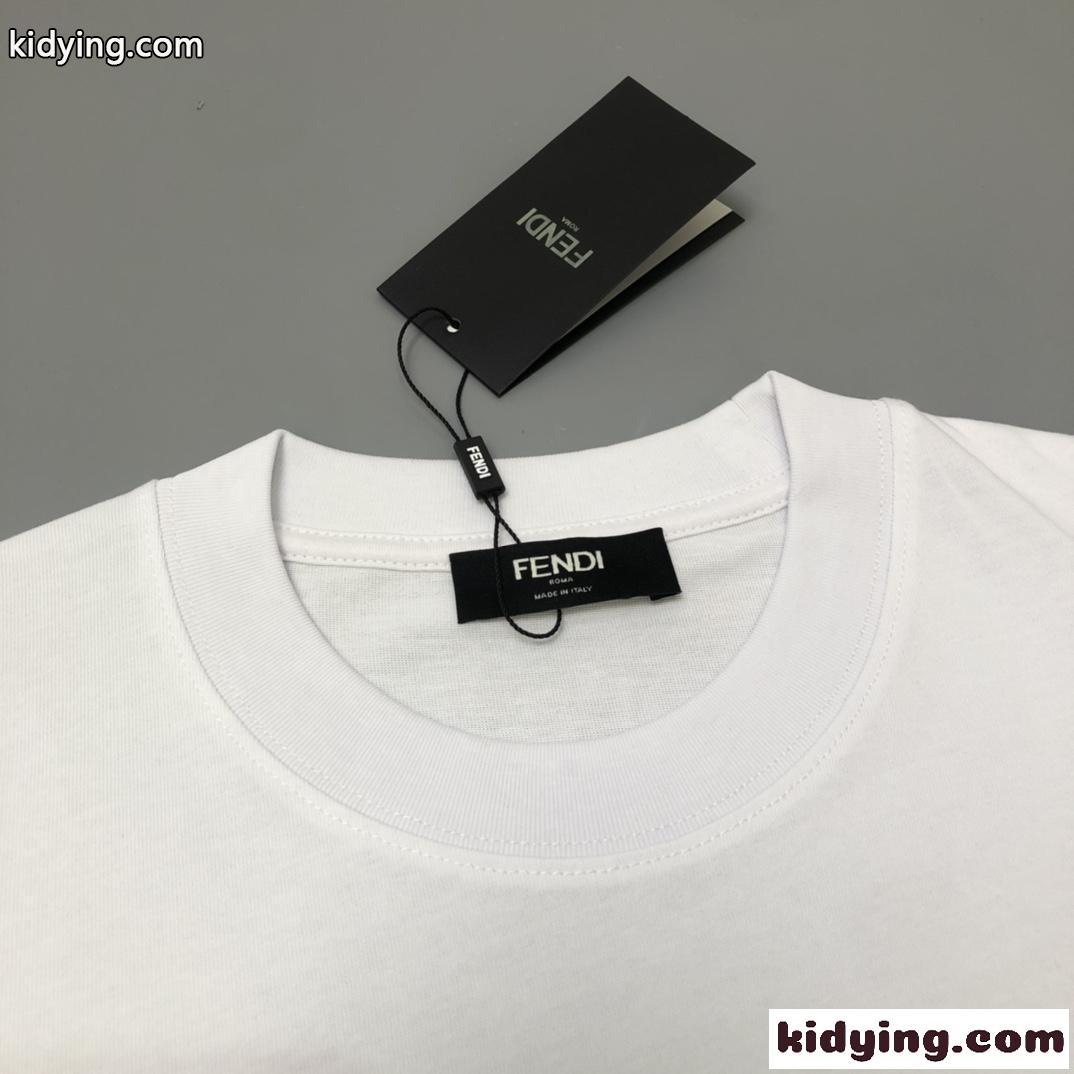 フェンディ Tシャツ コピー おしゃれ 合わせやすい クルーネック メンズ 半袖 トップス-1