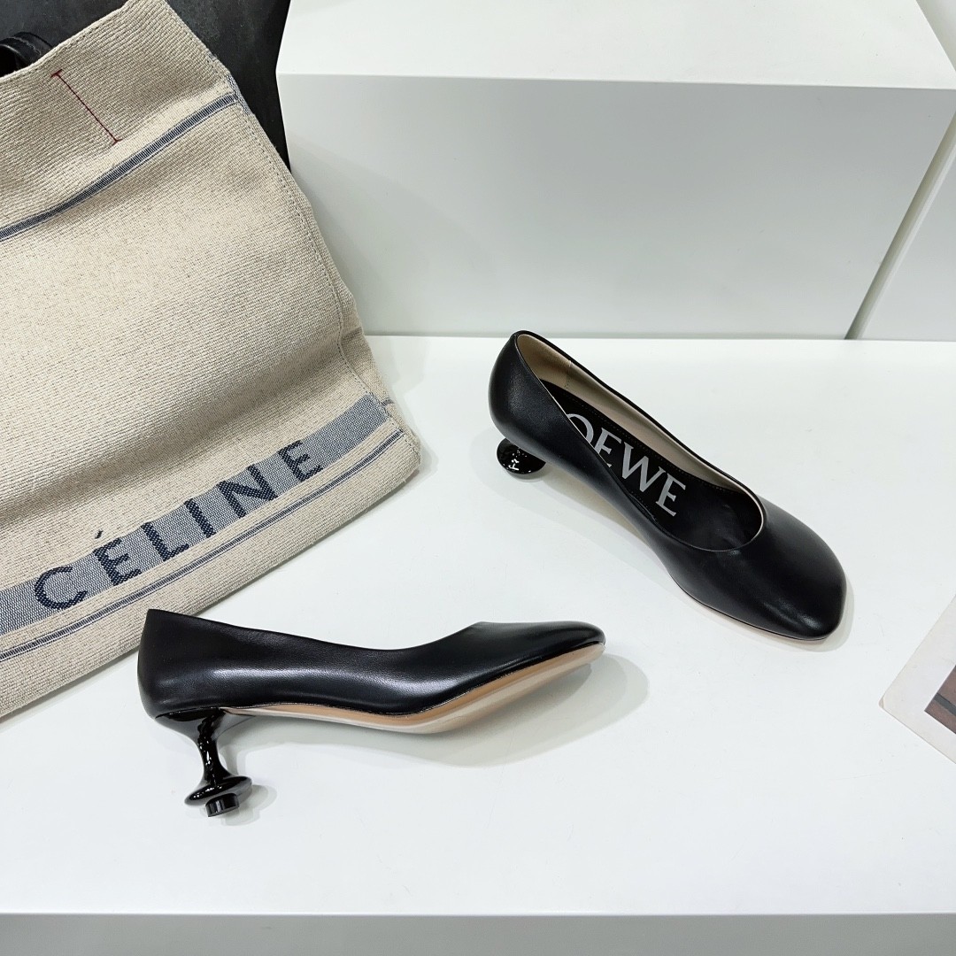 エレガント トイ パンプス 人気 ロエベ パンプス スーパーコピー ブラック-1