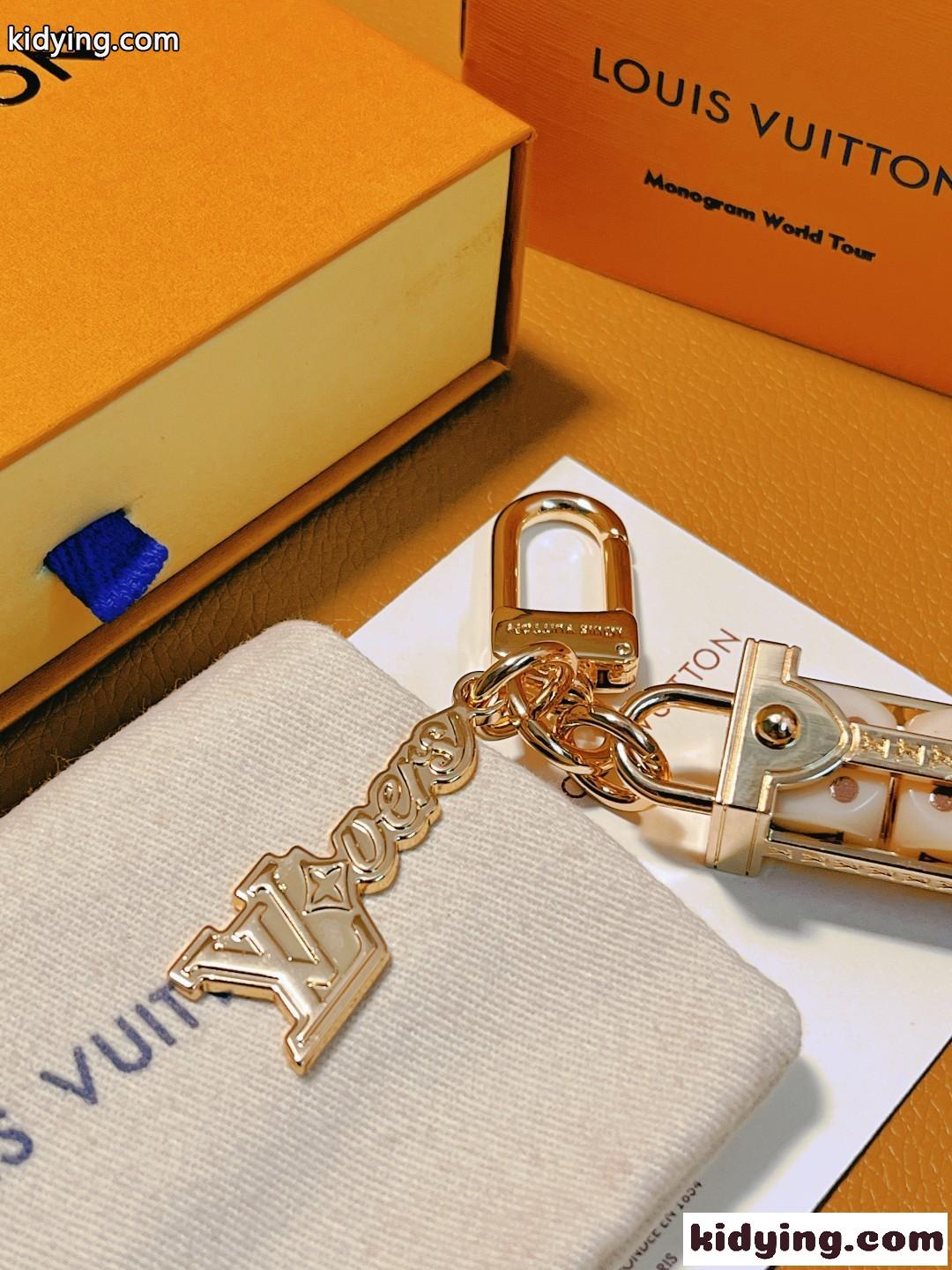 バッグチャーム･LV ラバーズ ダイス ルイヴィトン キーホルダー コピー ゴールド-3