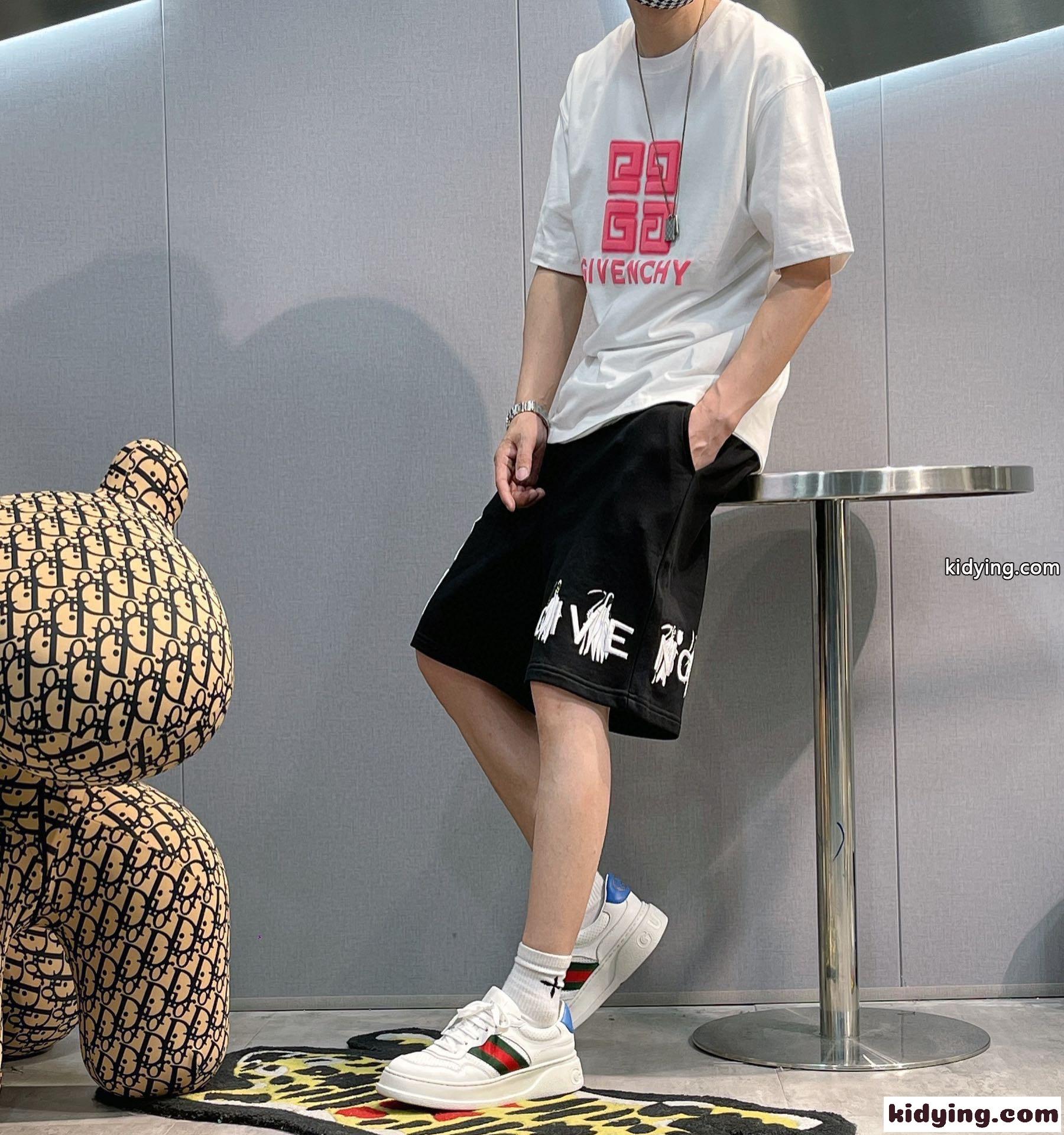 2022SS春夏新作 シルケット コットン ロゴ 快適 ジバンシィ Tシャツ コピー 半袖 ゆったり 男女兼用-0