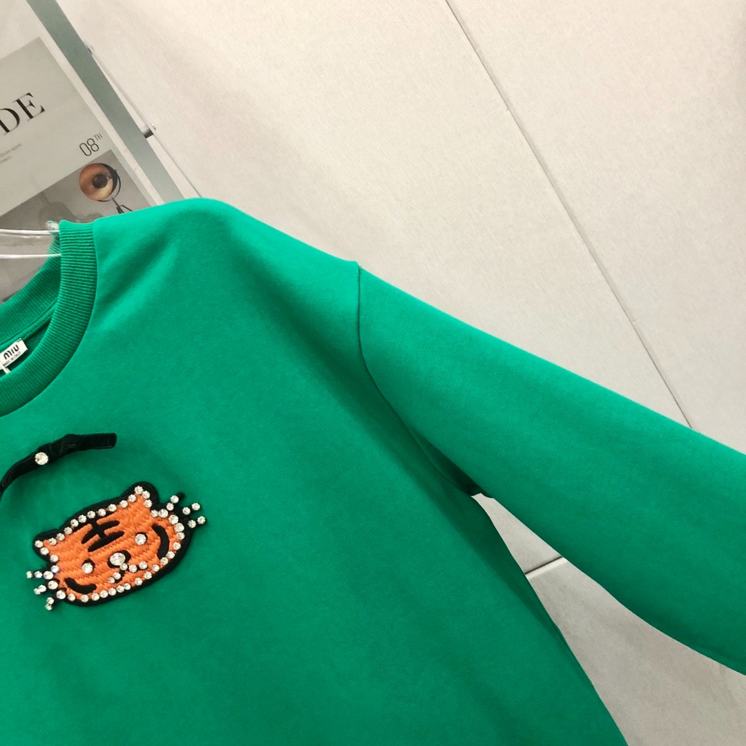 3色あり 人気 クールネック プルオーバー 長袖 刺繍入り ミュウミュウ パーカー コピー レディース 可愛い-0