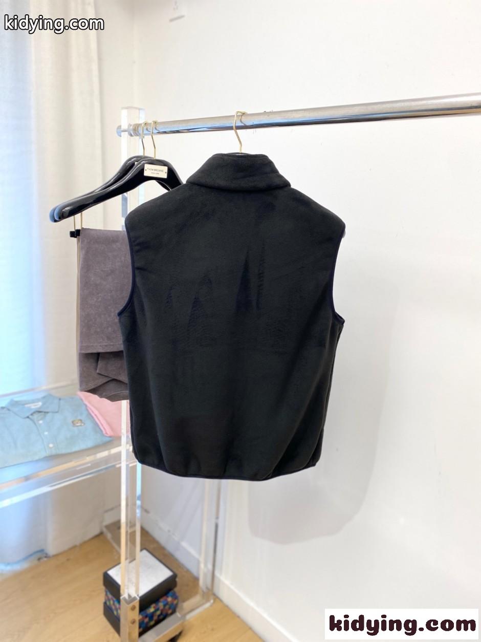 シンプル ロゴ刺繍 裏起毛 ジップアップベスト ヒューゴ・ボス ジャケット 偽物 ブラック-4