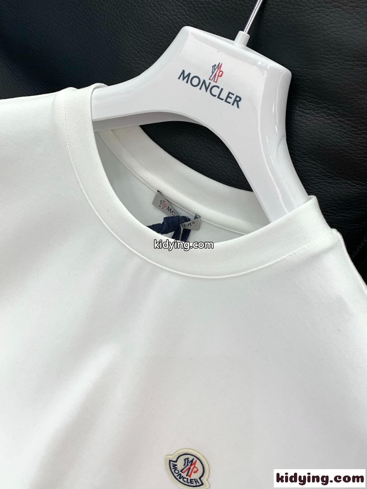 定番 クルーネック モンクレール Tシャツ 偽物 シンプル 長袖Tシャツ ホワイト-2