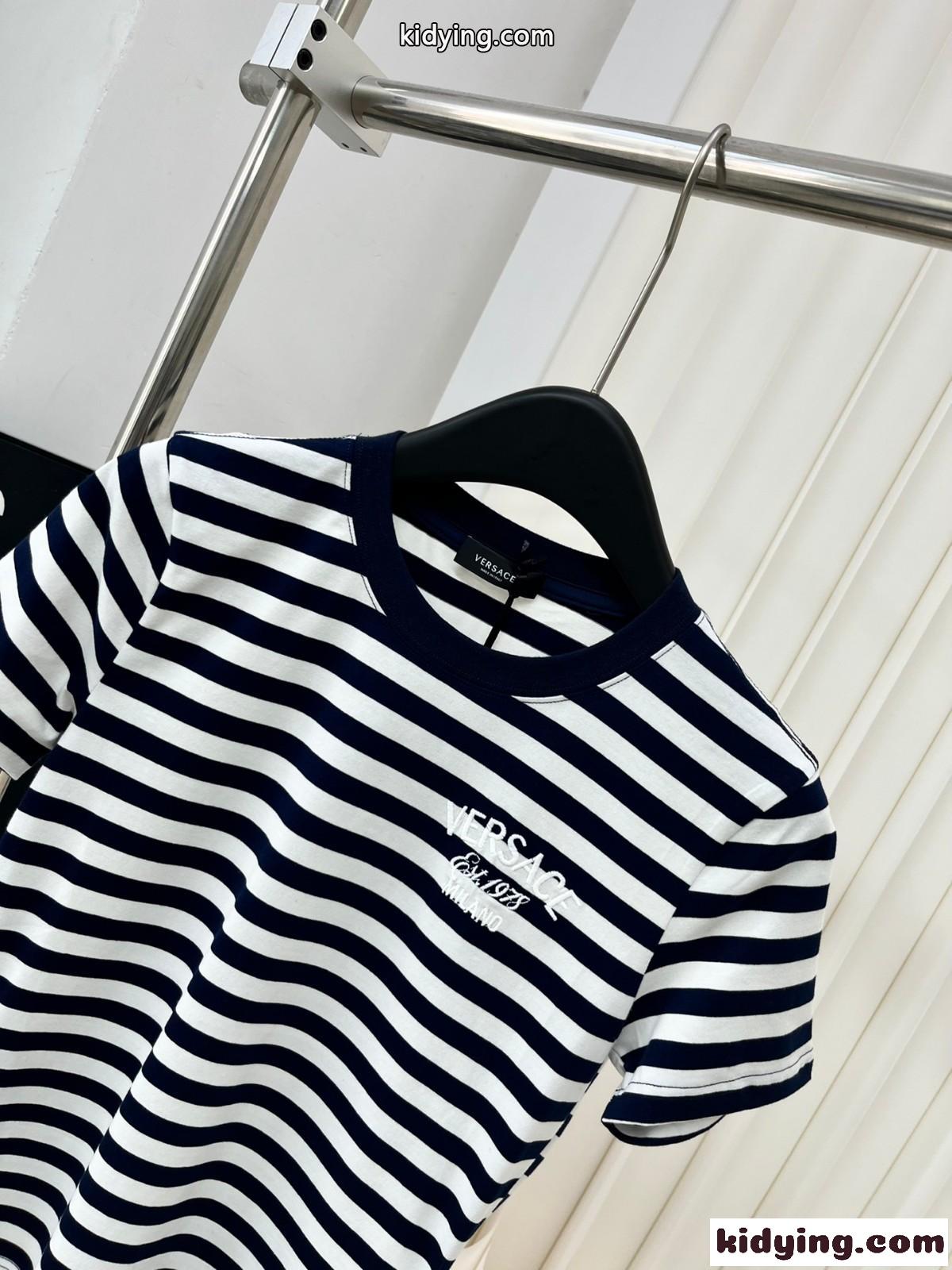 ノーティカル ストライプ 半袖Tシャツ ヴェルサーチェ Tシャツ コピー-1