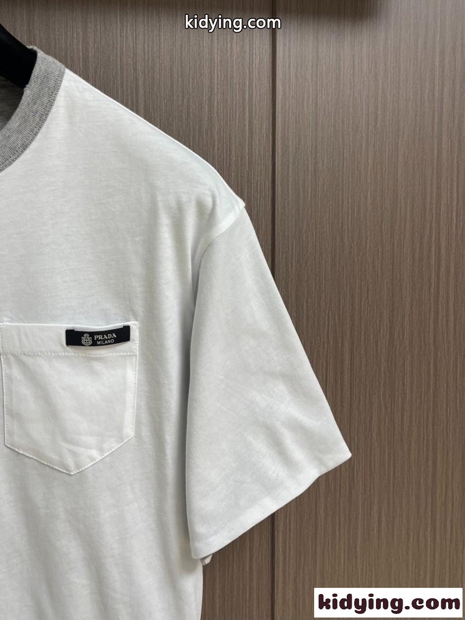 着回し 合わせやすい リバーシブル 半袖Tシャツ プラダ Tシャツ 偽物 グレー-2