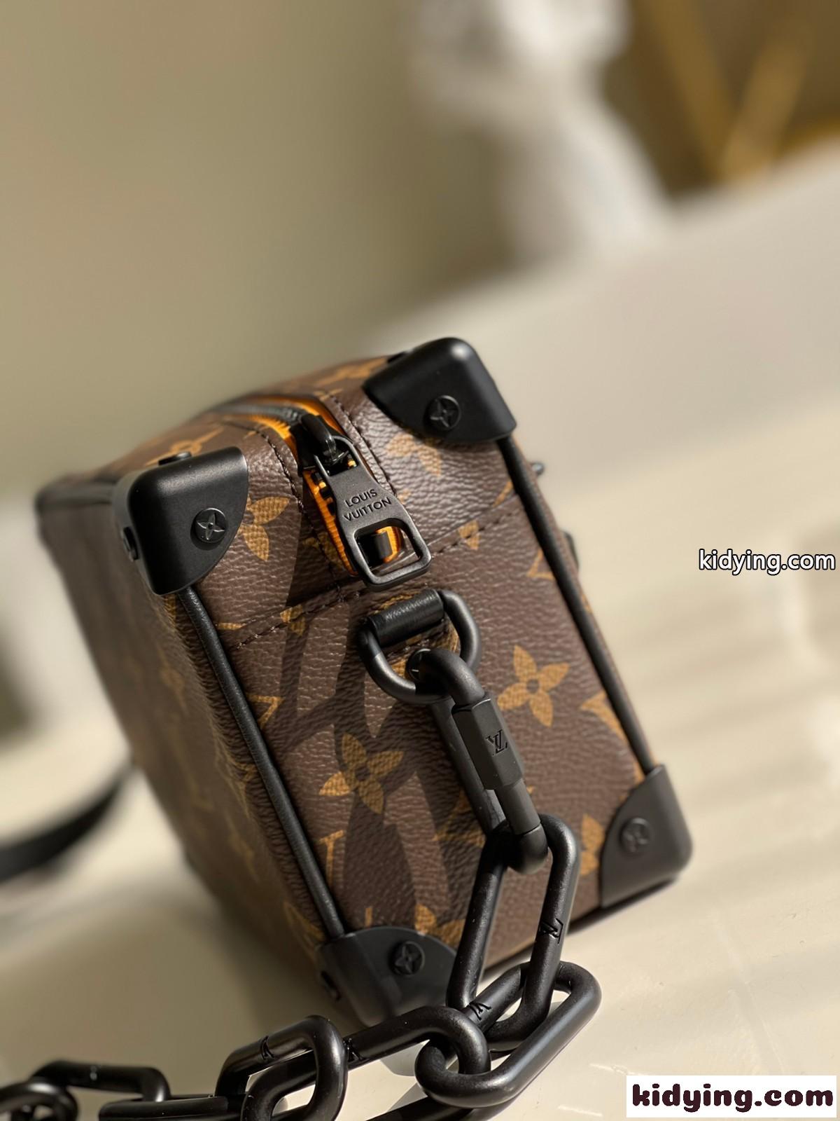 ルイヴィトン M80159 フレンド ミニ・ソフトトランク ショルダーバッグ スーパーコピー-1