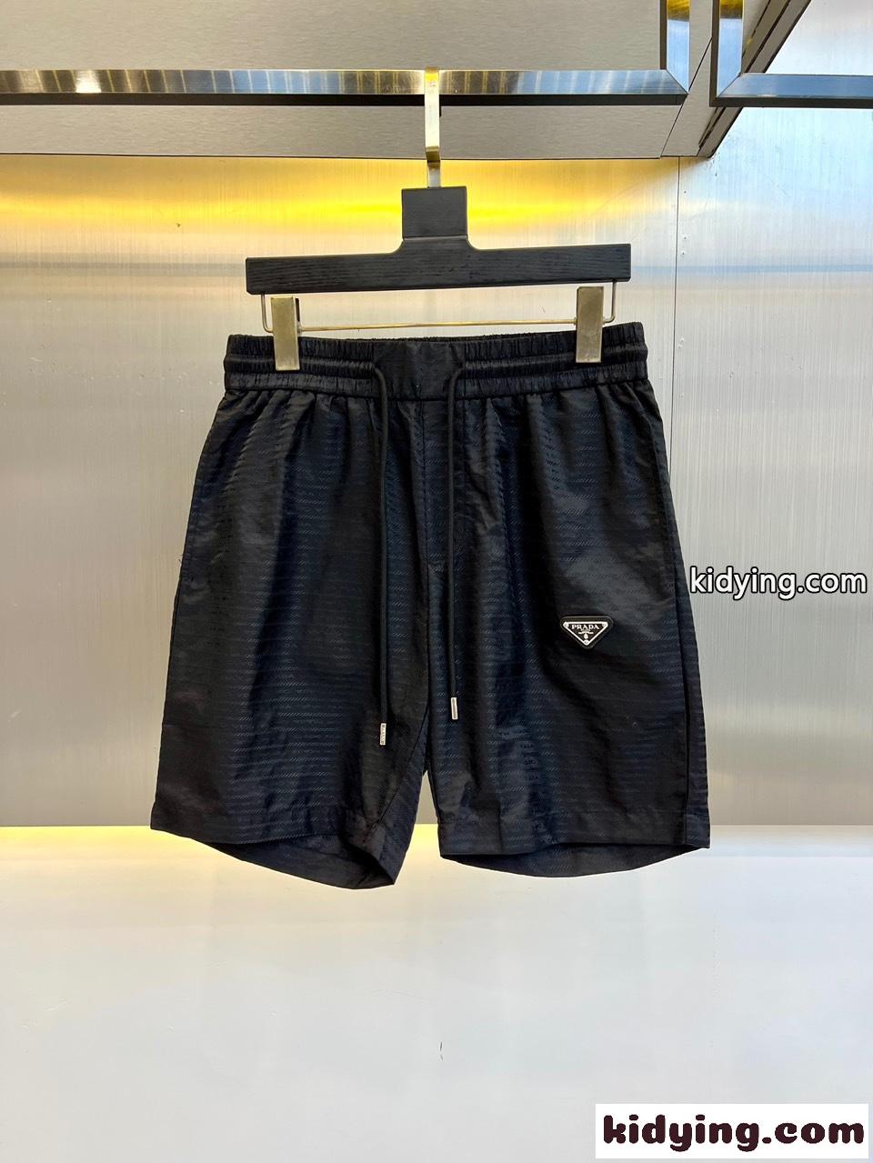 カジュアル 上品 プラダ パンツ コピー メンズ ショートパンツ ブラック-0