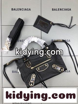 元イタリア輸入山羊皮 小金釘 新型になりました バレンシアガ バッグ 公式 コピー 長い肩ひもが取り外し可能です-2
