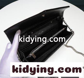 ​YSLの超無敵の実用的なバッグ キャビアの牛革 イヴ・サンローラン ばっぐコピー 肩紐を外すとそのままバッグとして使うことができますよ-4