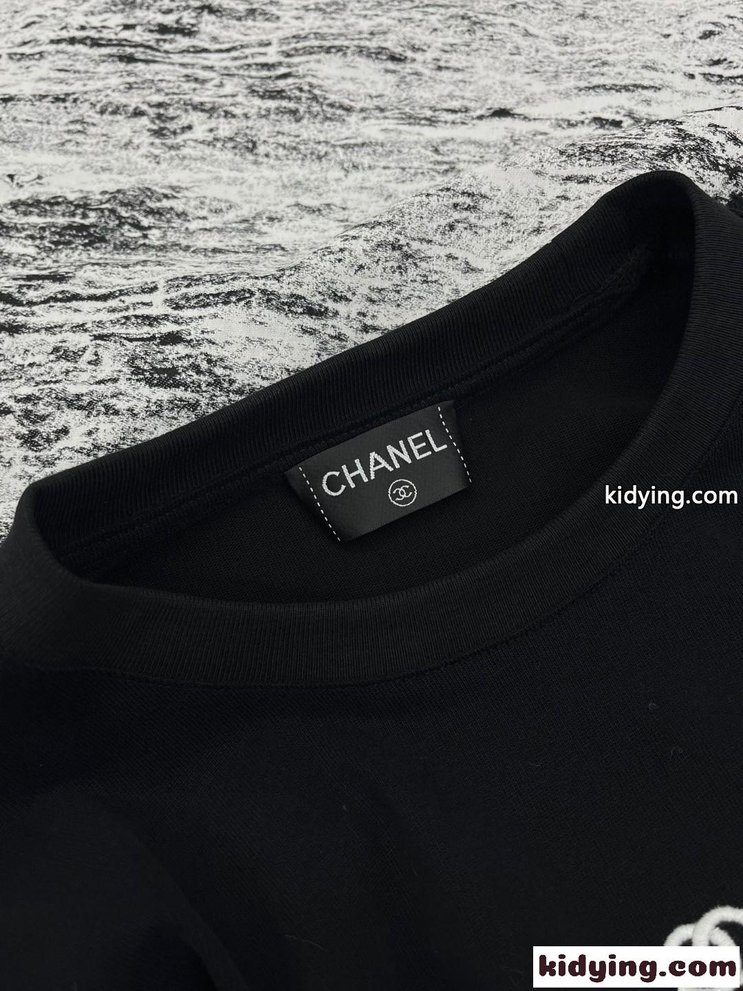 シンプル ロゴ ゆったり 長袖Tシャツ シャネル Tシャツ 偽物 ブラック-4