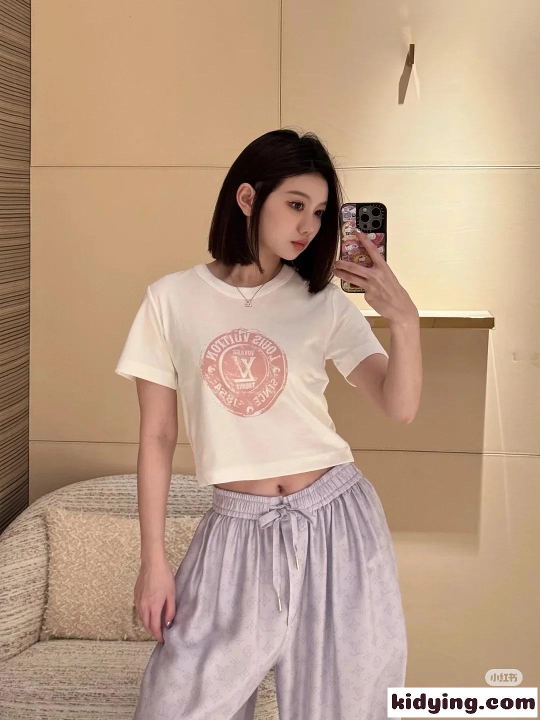 LVスタンプ クロップトップ ルイ・ヴィトン Tシャツ コピーレディース トップス-3