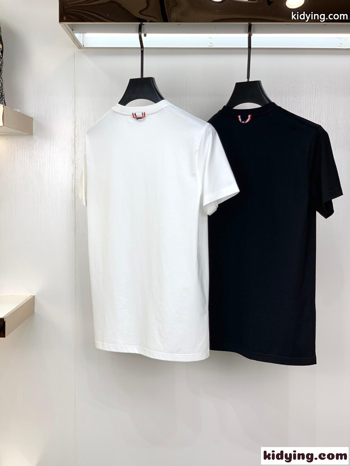おしゃれ カジュアル ロゴ入り モンクレール tシャツ コピー 半袖 クルーネック トップス クルーネック-1