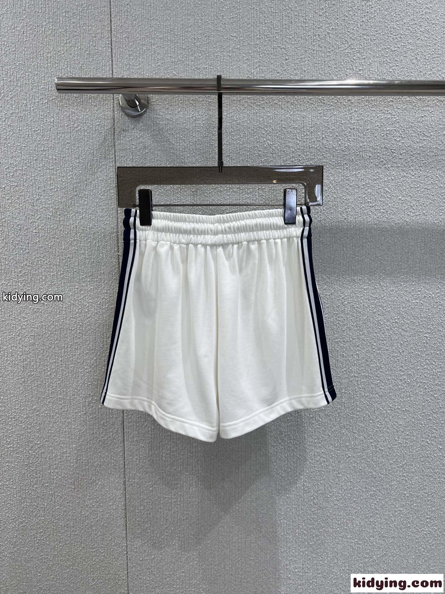 サイドライン コットン ショートパンツ セリーヌ パンツ コピー カジュアル-1