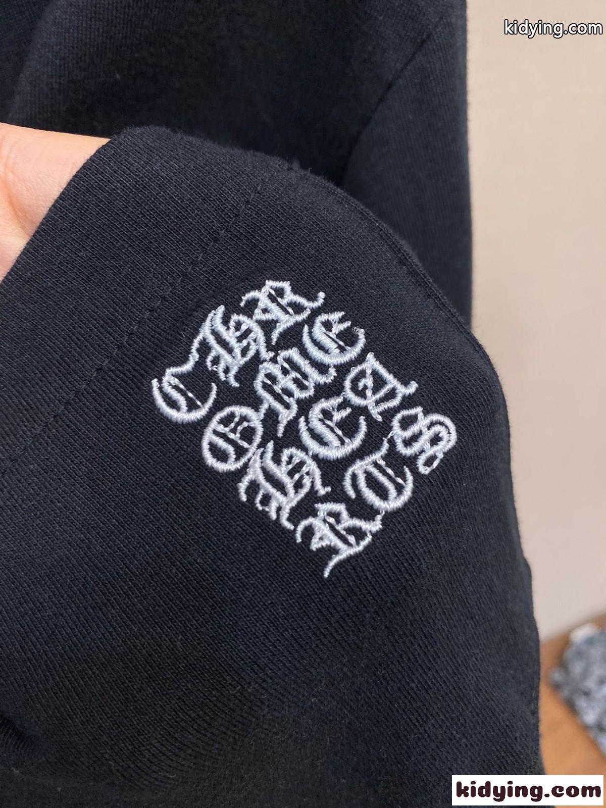 クロムハーツ Tシャツ コピー シンプル 合わせやすい クルーネック 長袖Tシャツ ブラック-2