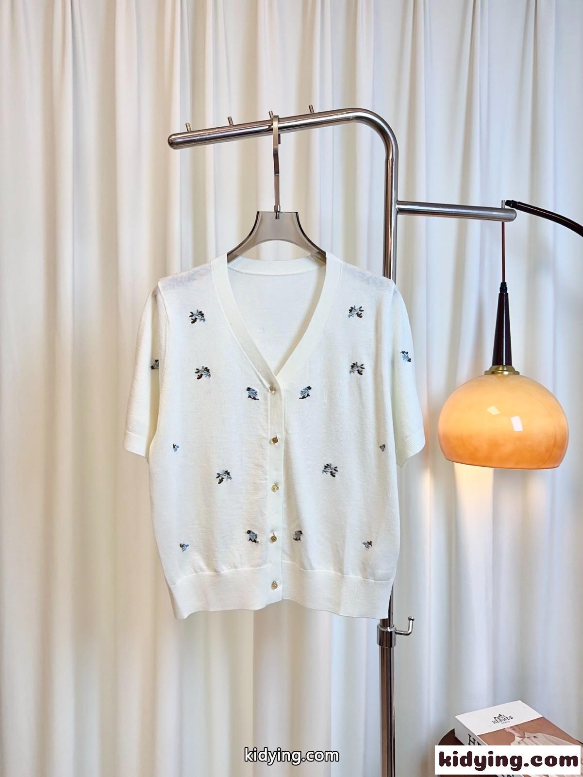 刺繍入り Vネック 半袖カーディガン プラダ ニット 偽物 レディース ホワイト-0