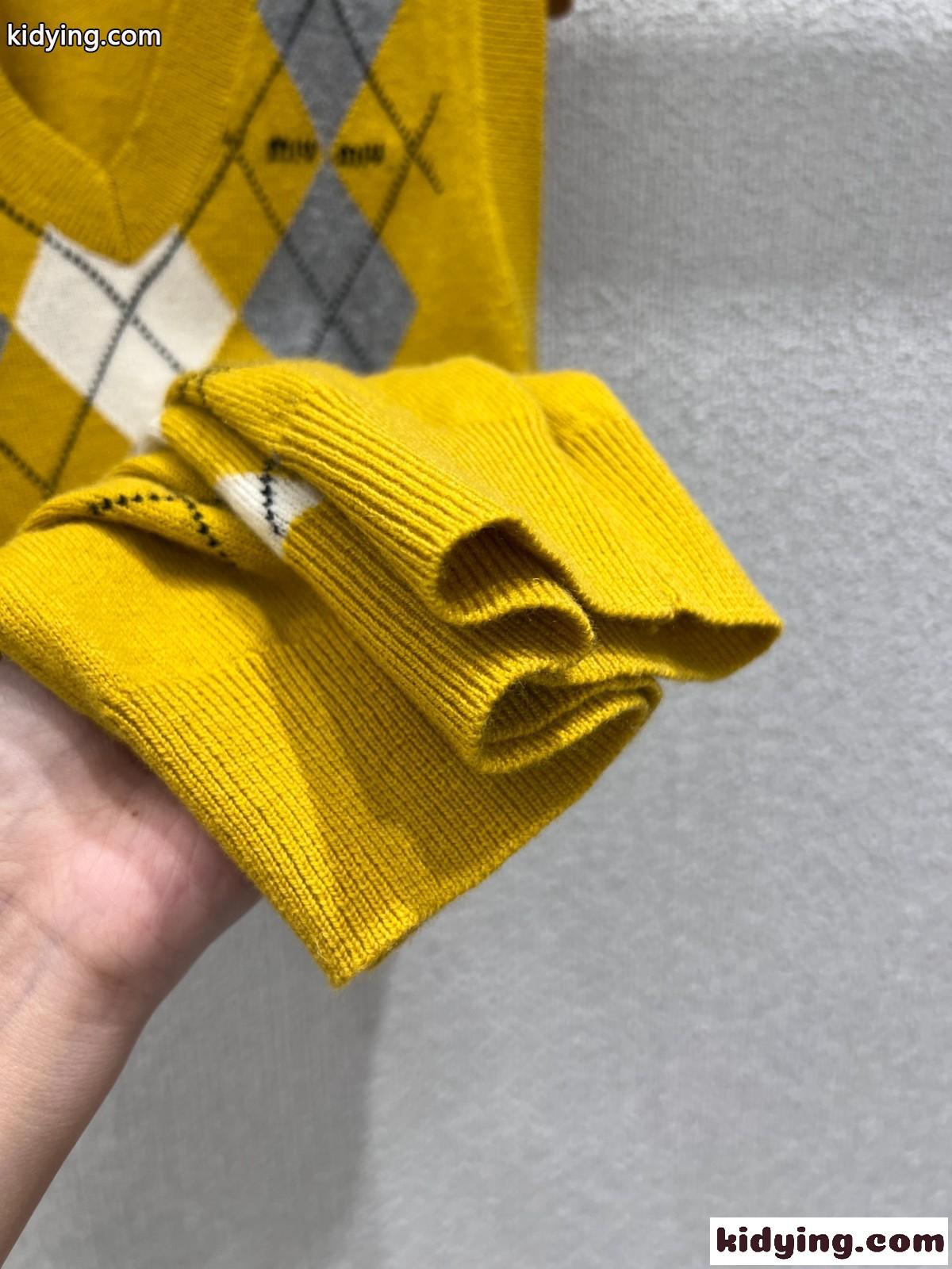 カシミア ベスト アーガイル ミュウミュウ ニット コピー Vネック トップス-3