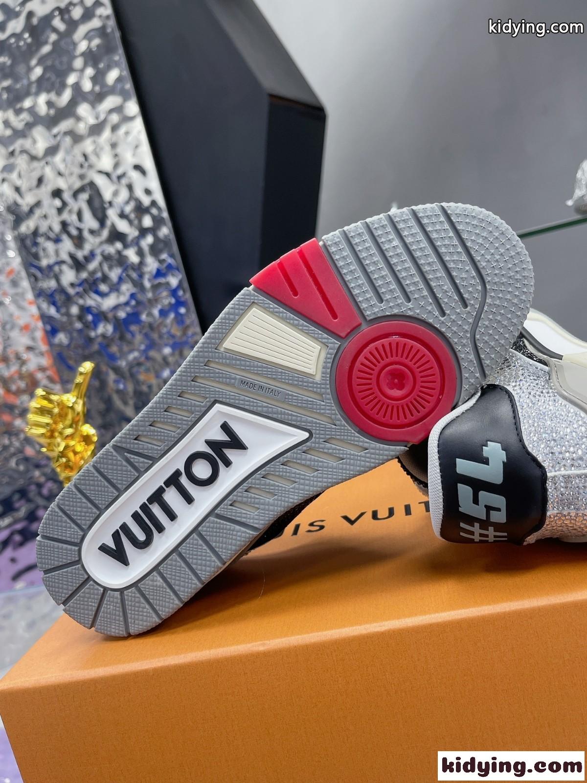 超華やかに煌めく☆人気 ルイ・ヴィトン スニーカー スーパーコピー LV トレイナー ライン スニーカー-3